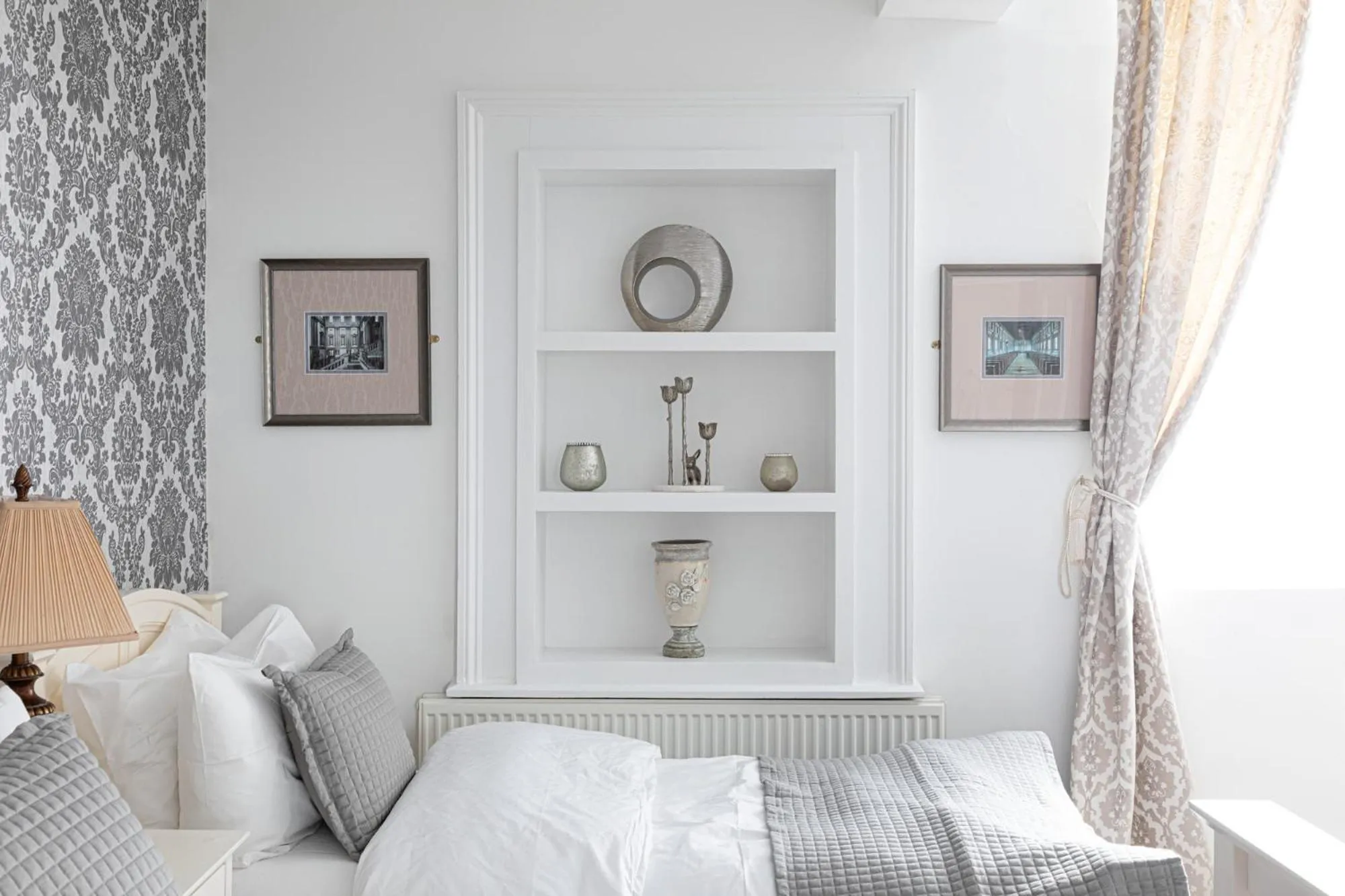 Bed in The French Partridge,