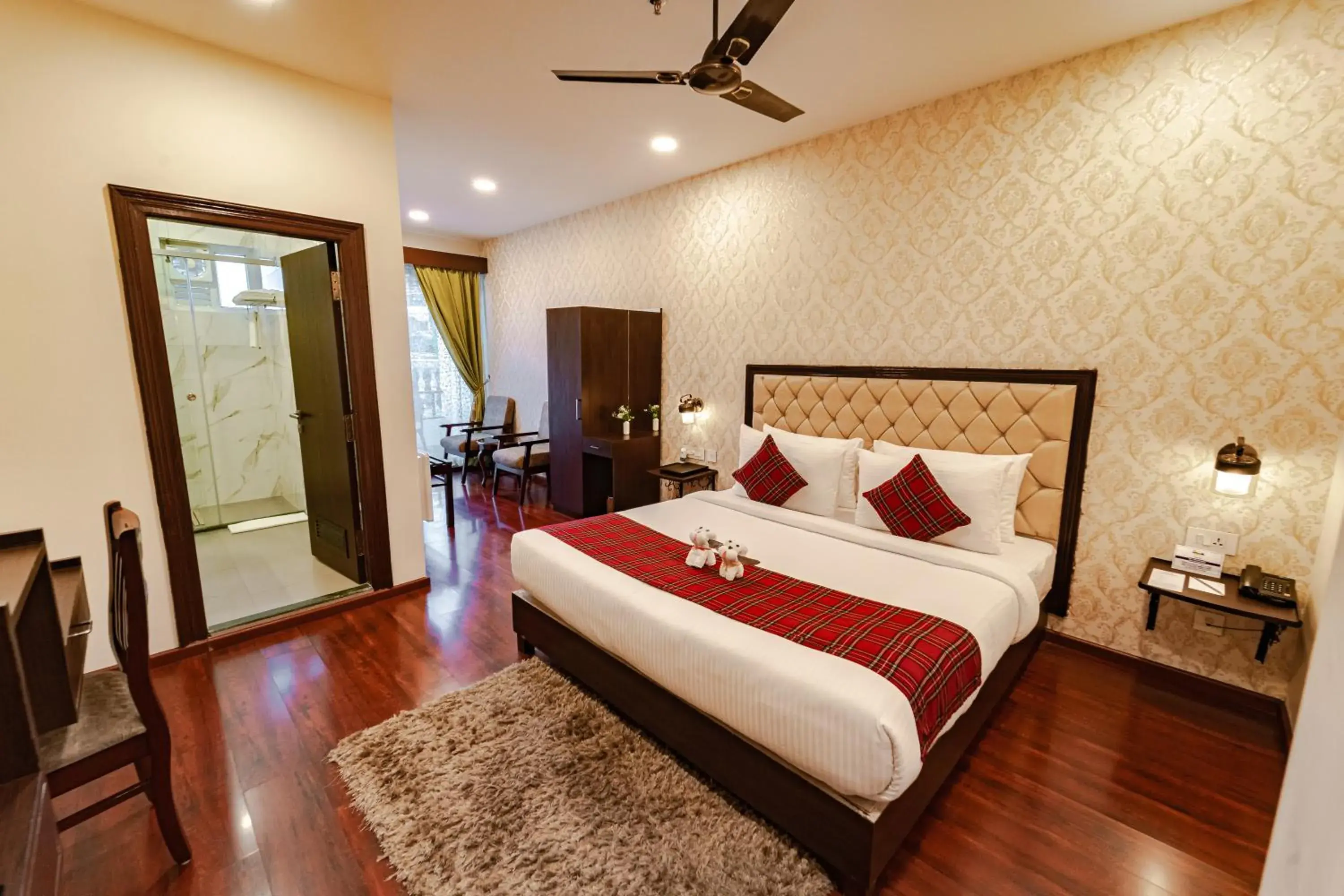 Double Room - single occupancy in Windermere Hotel Double Room - single occupancy in Windermere Hotel
