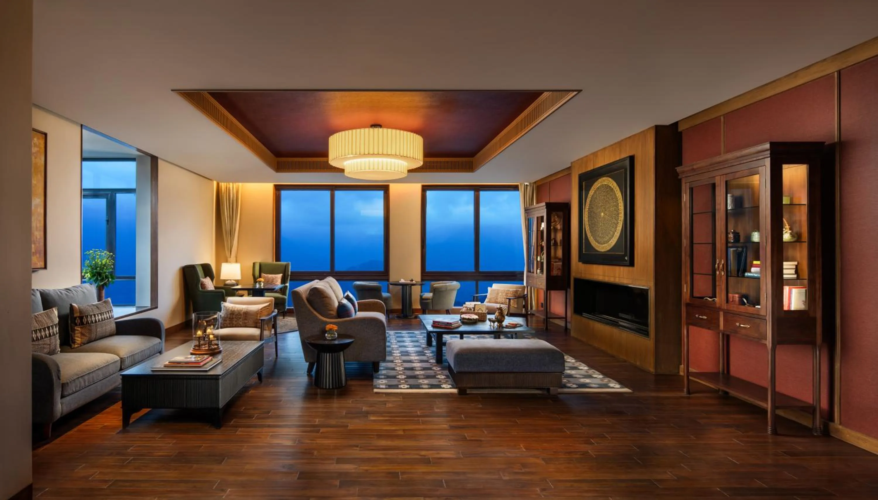 Lounge or bar in Taj Guras Kutir Resort & Spa, Gangtok