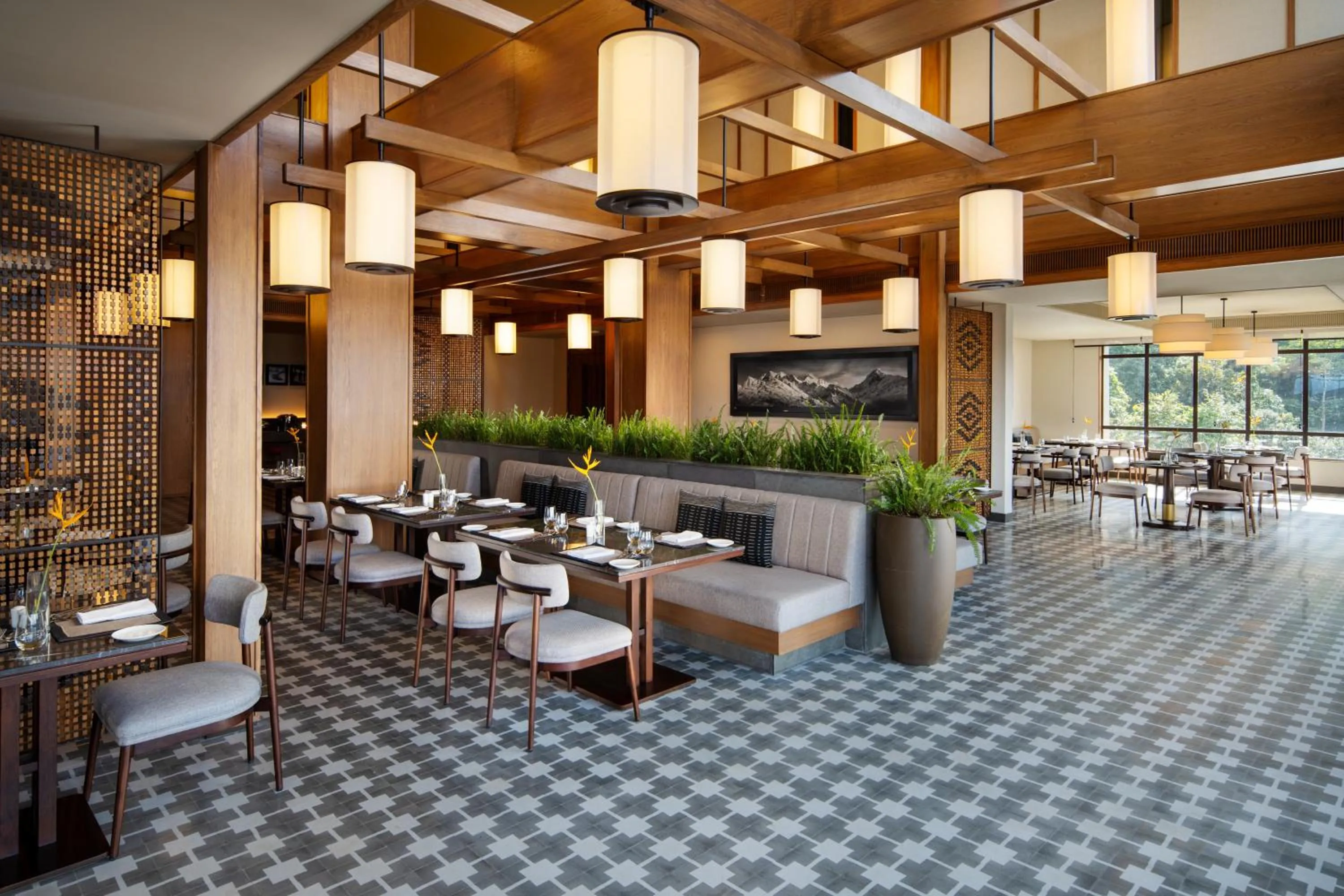 Restaurant/places to eat in Taj Guras Kutir Resort & Spa, Gangtok