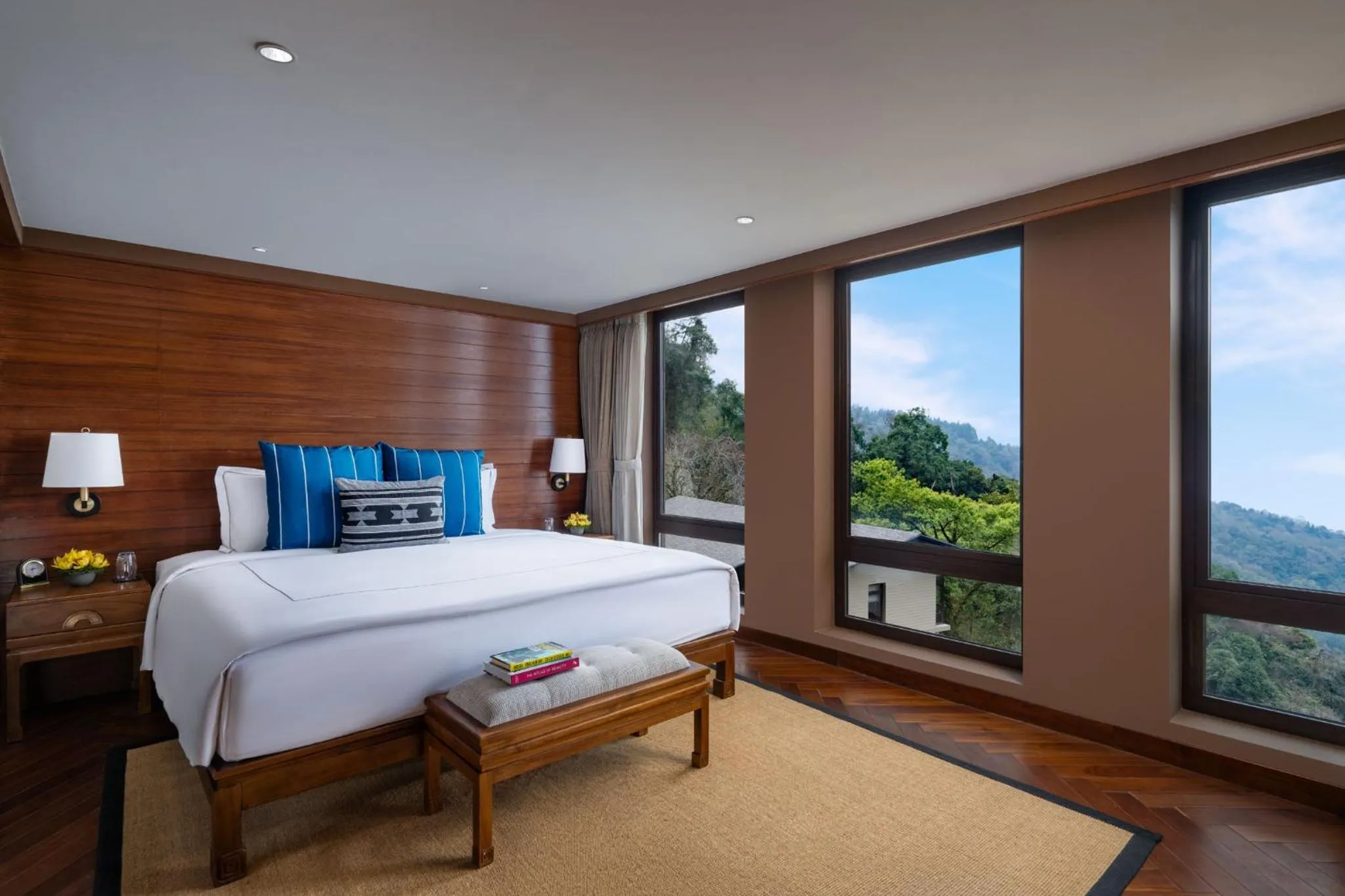 Bed in Taj Guras Kutir Resort & Spa, Gangtok