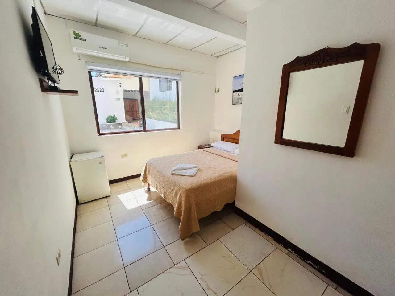 Photo of the whole room, Bed in Hotel Mar Azul