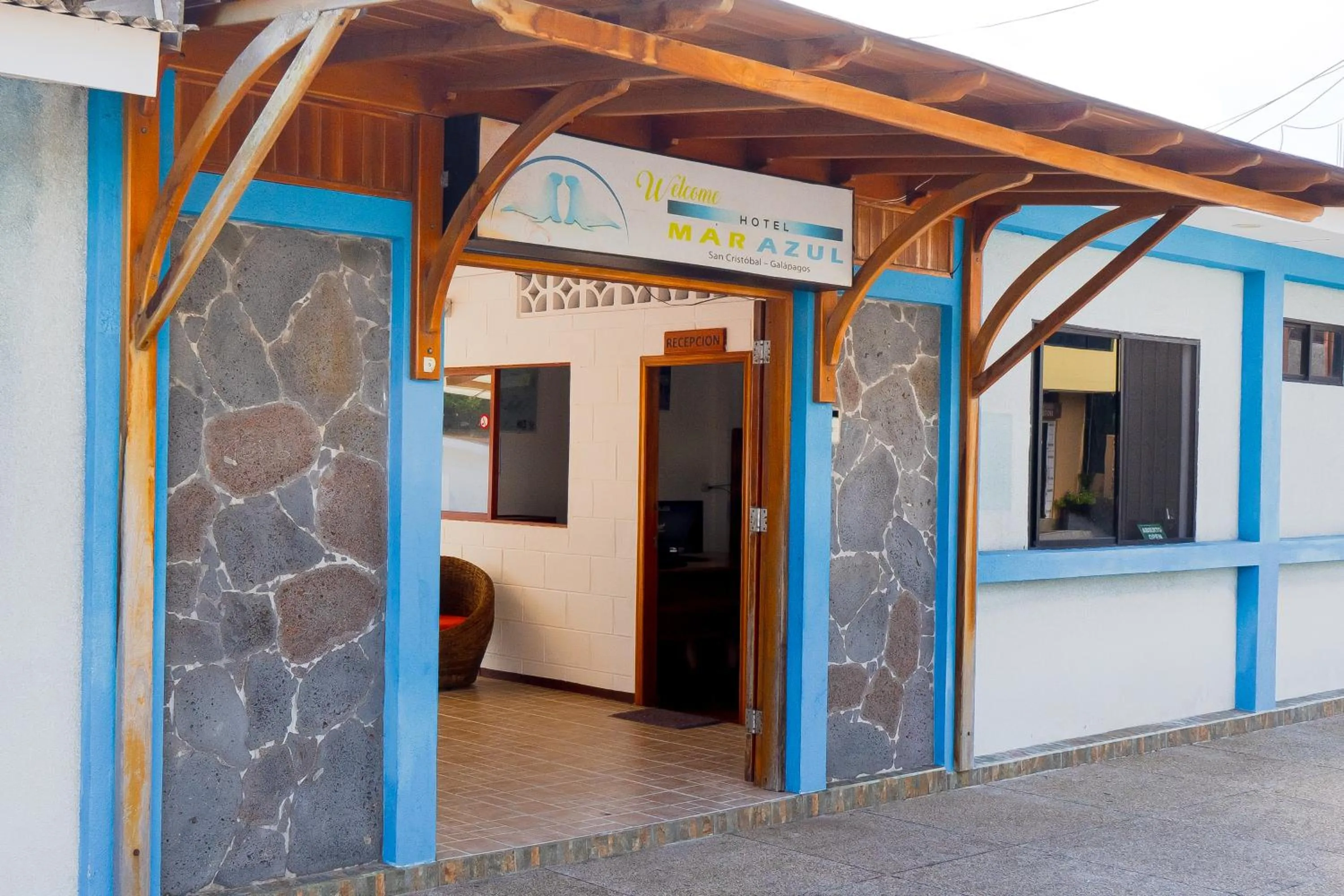 Facade/entrance in Hotel Mar Azul