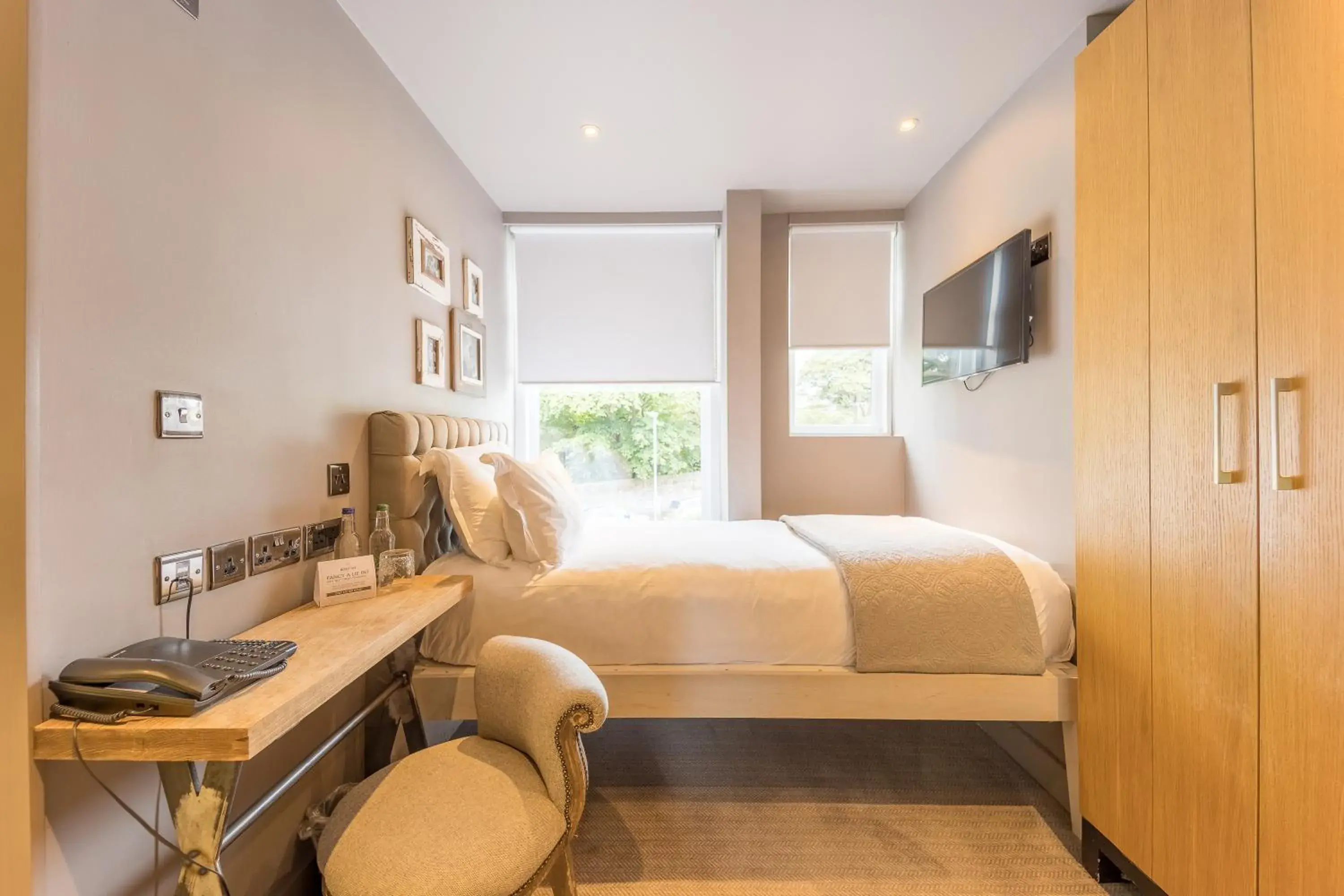 Classic Single Room in Murrayfield Hotel Classic Single Room in Murrayfield Hotel