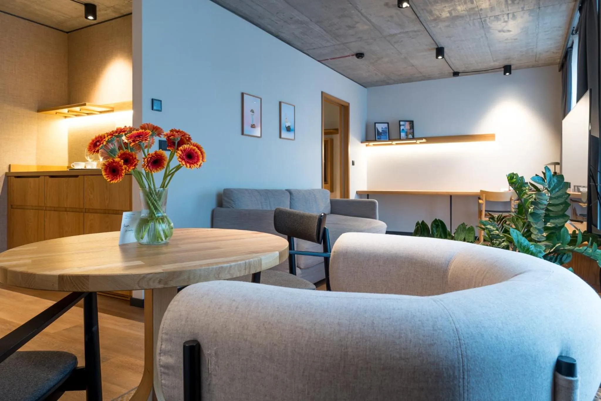 Seating area in Qubus Hotel Katowice