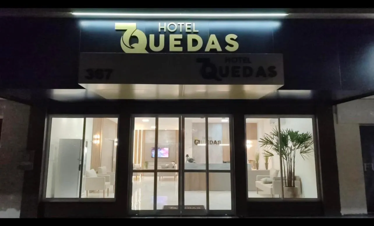 Facade/entrance in Hotel 7 Quedas