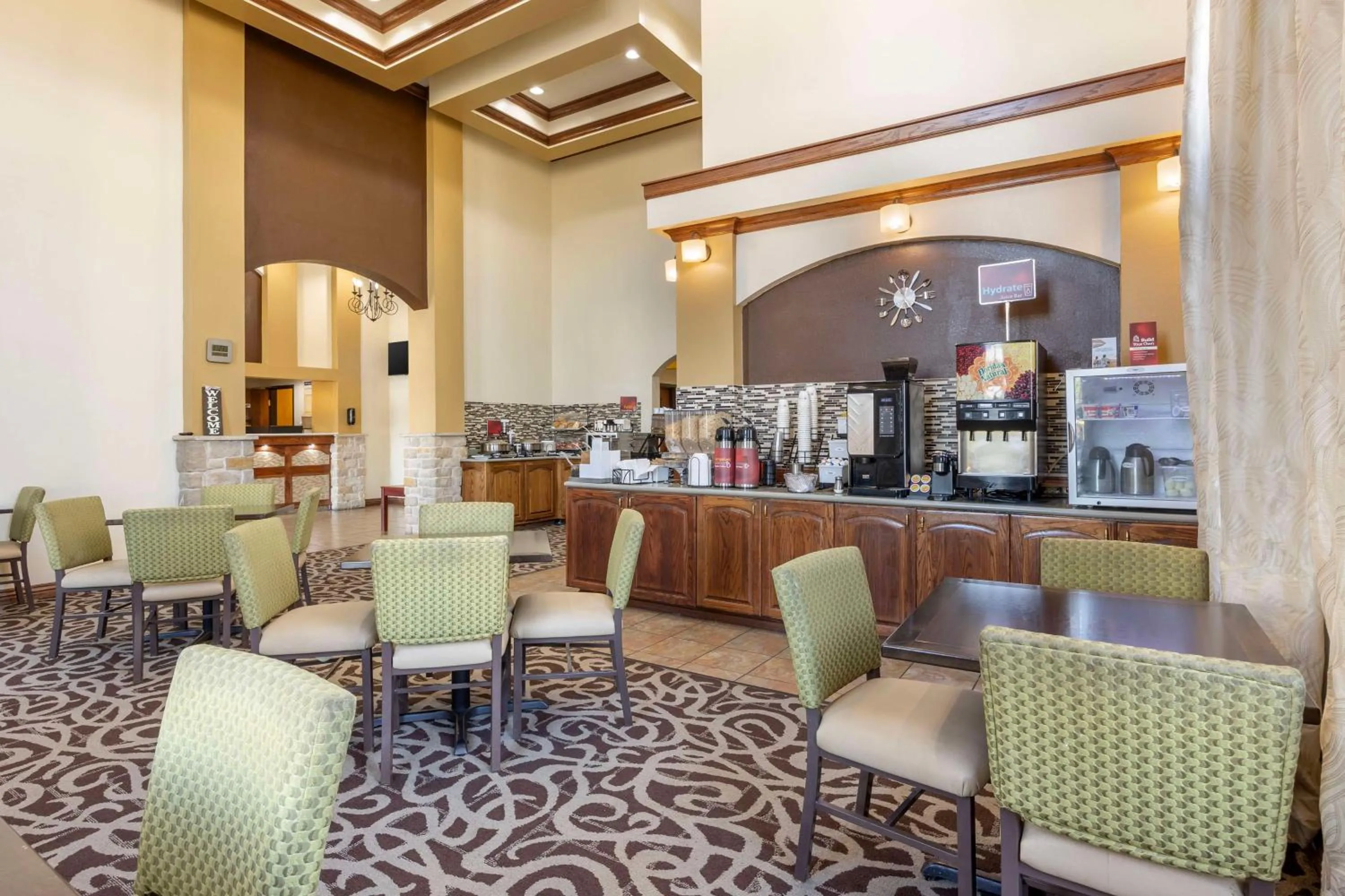 Breakfast in Best Western Plus Sikeston