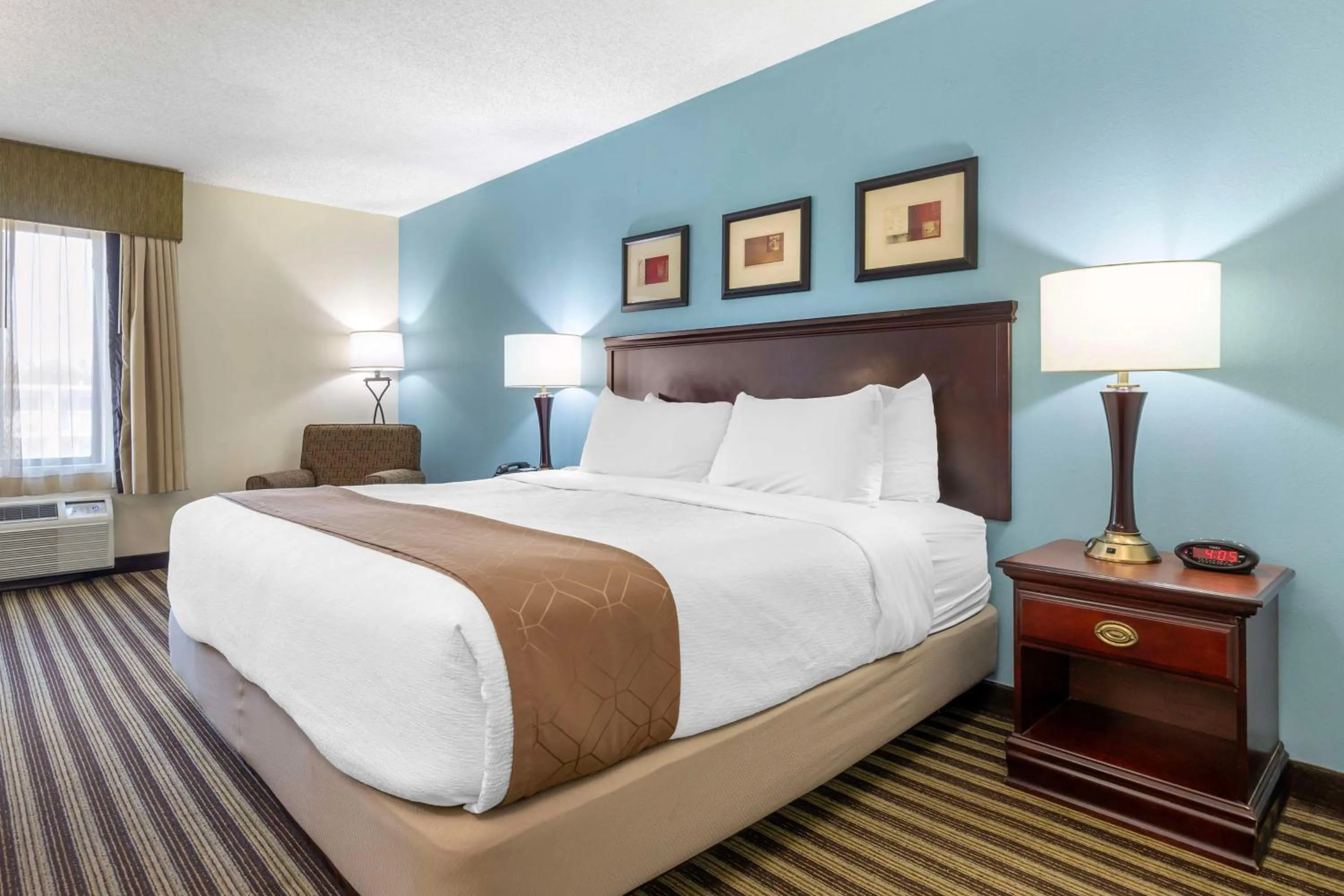 Bedroom, Bed in Best Western Plus Sikeston
