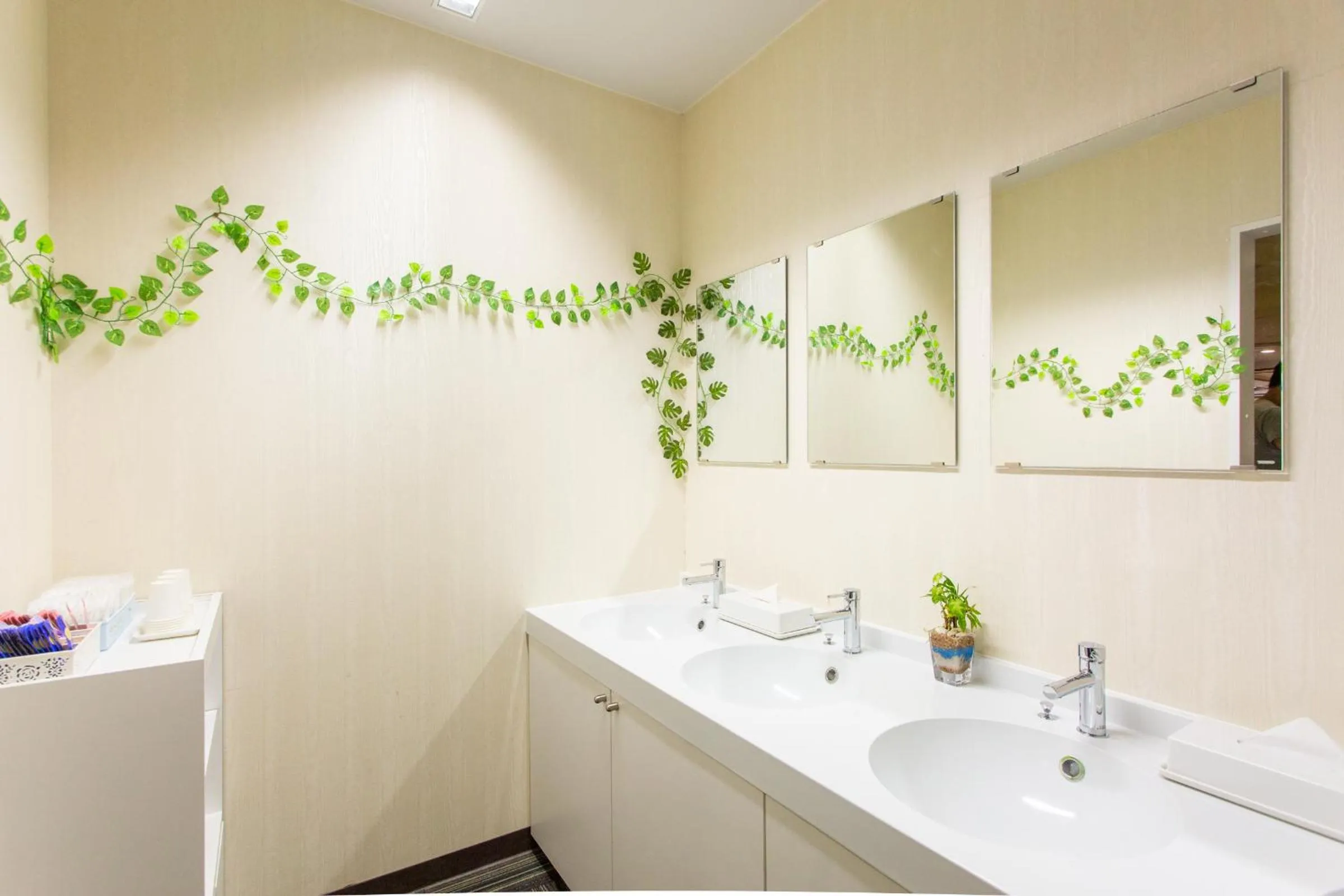 Area and facilities in Kuretake Inn Gotemba Inter Gold Cabin