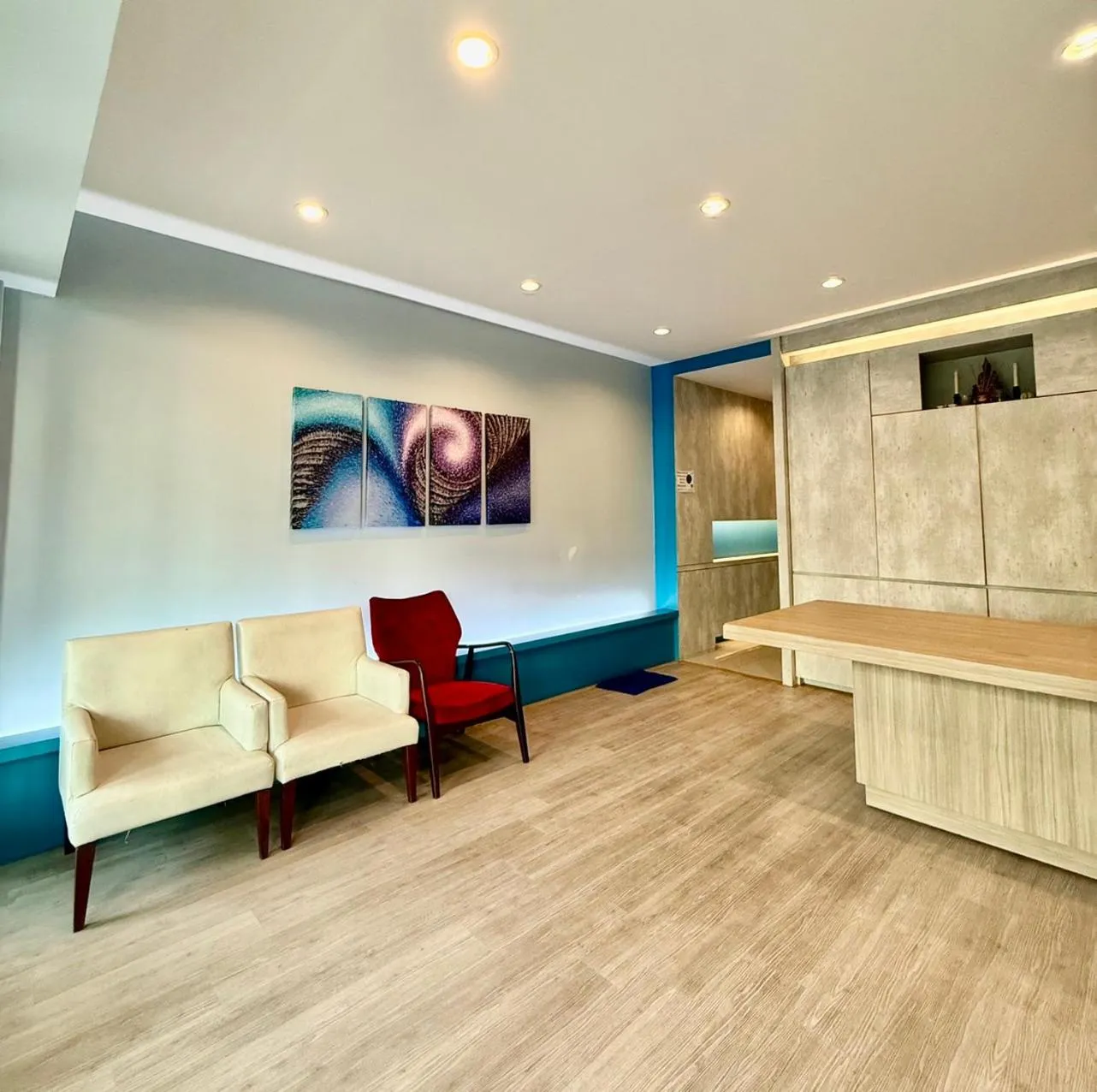 Property building in Apo Hotel