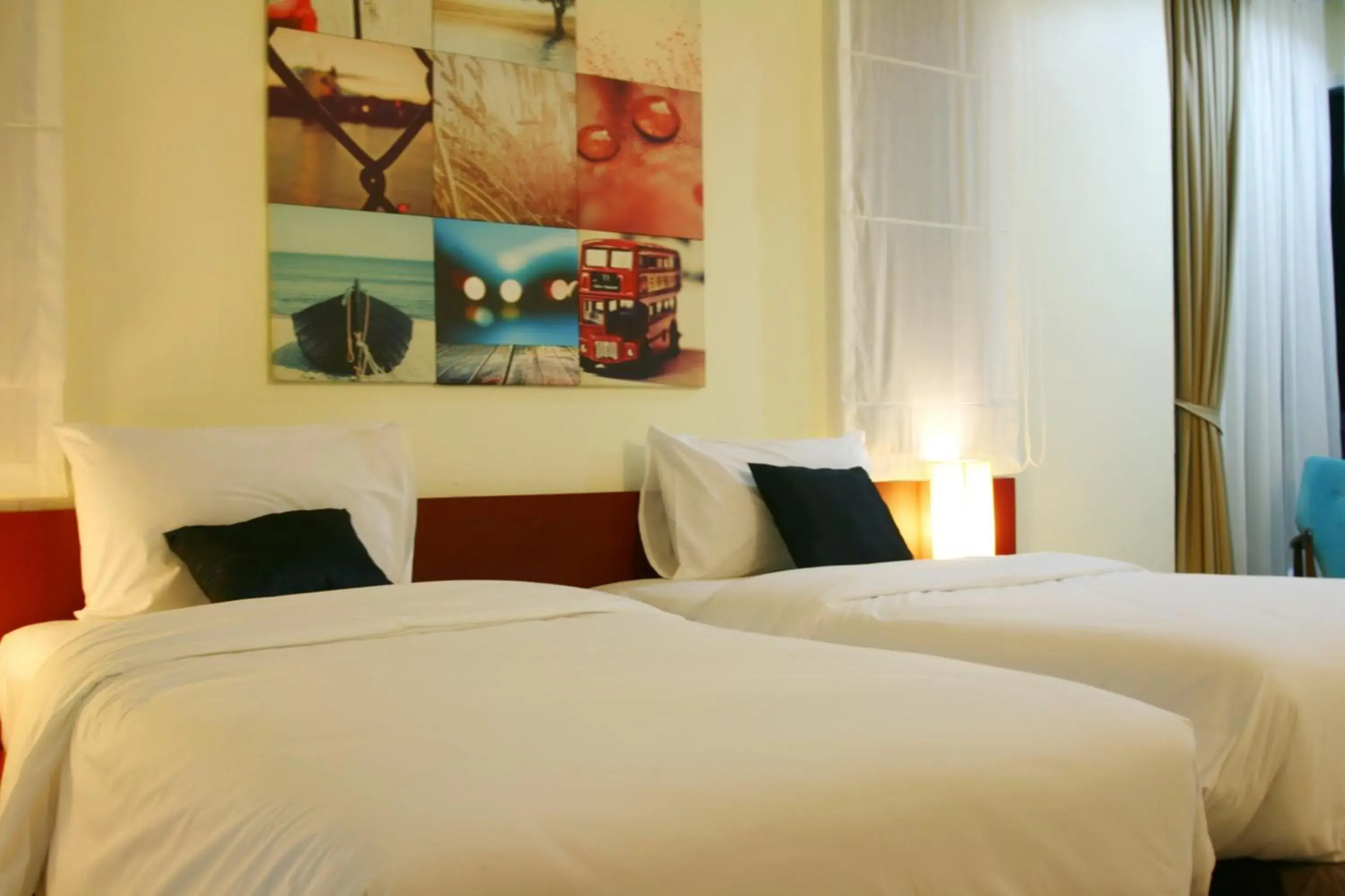 Bedroom, Bed in Apo Hotel Bedroom, Bed in Apo Hotel