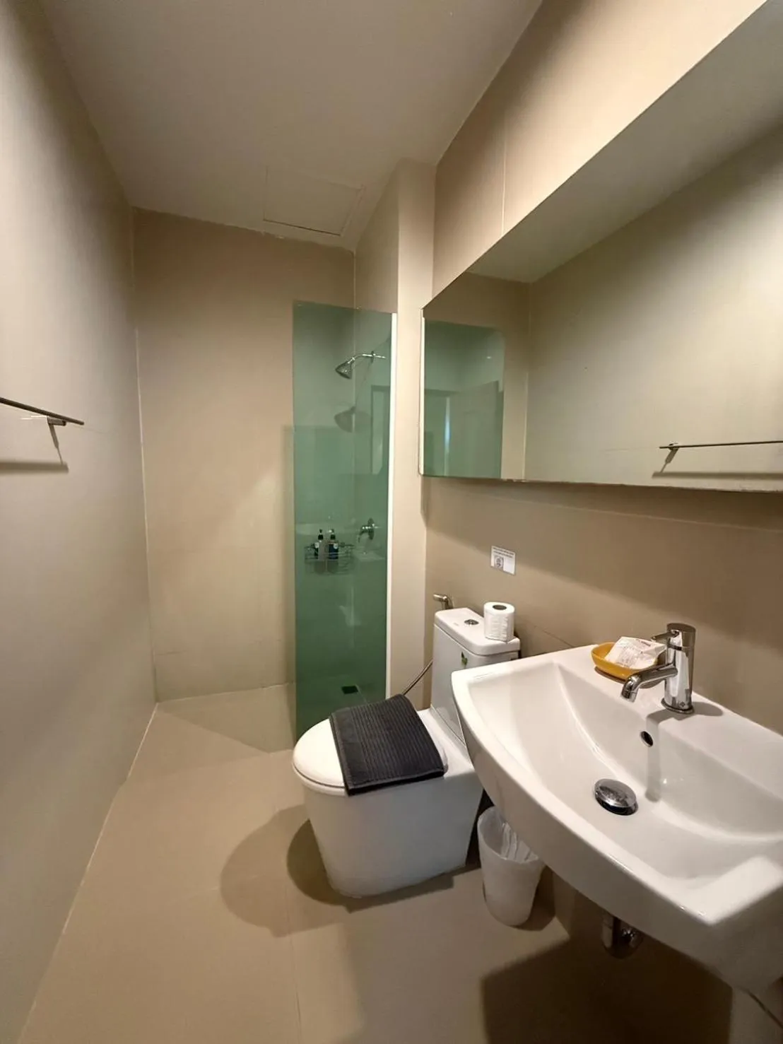 Bathroom in Apo Hotel