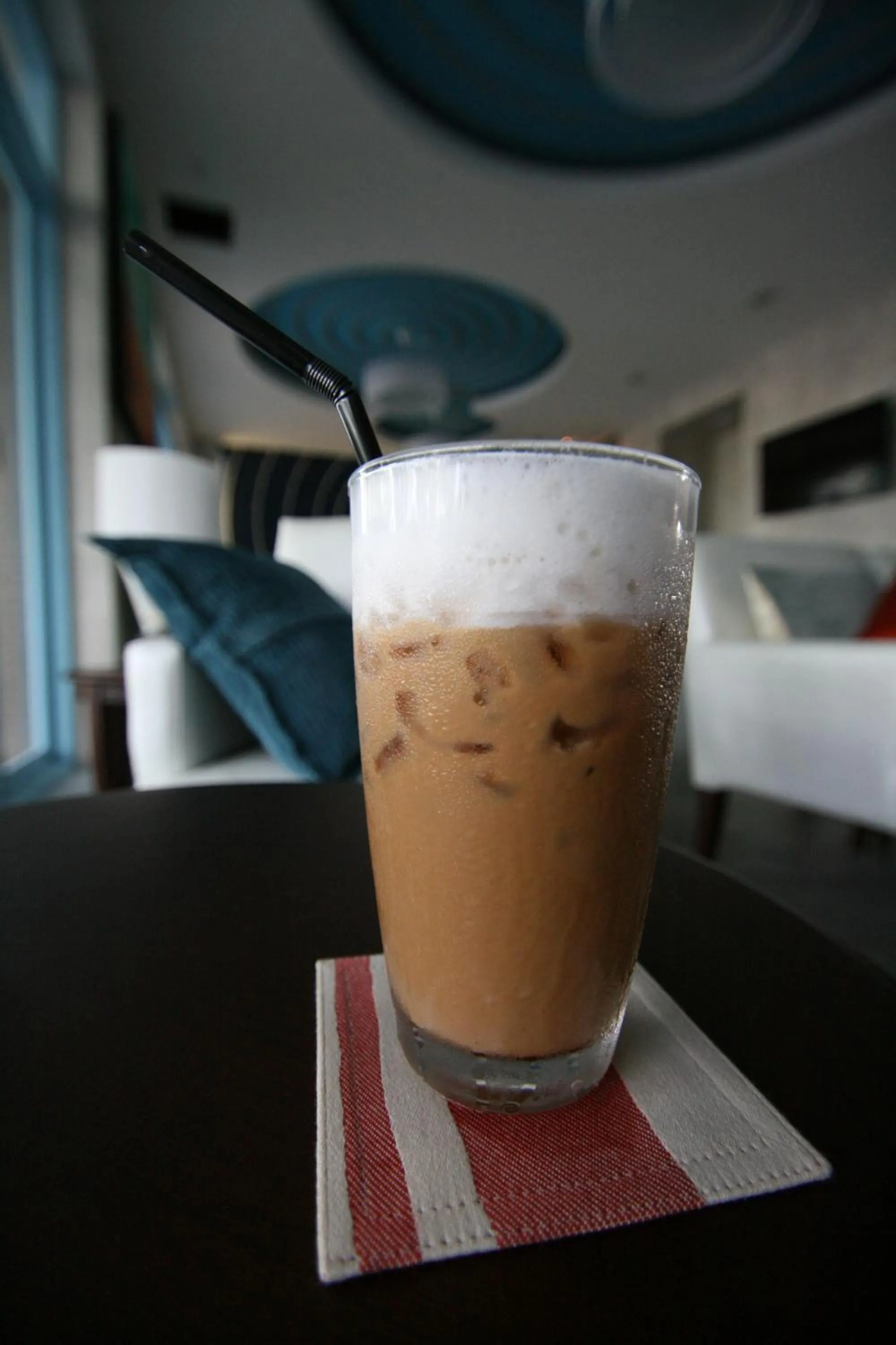 Food and drinks in Apo Hotel