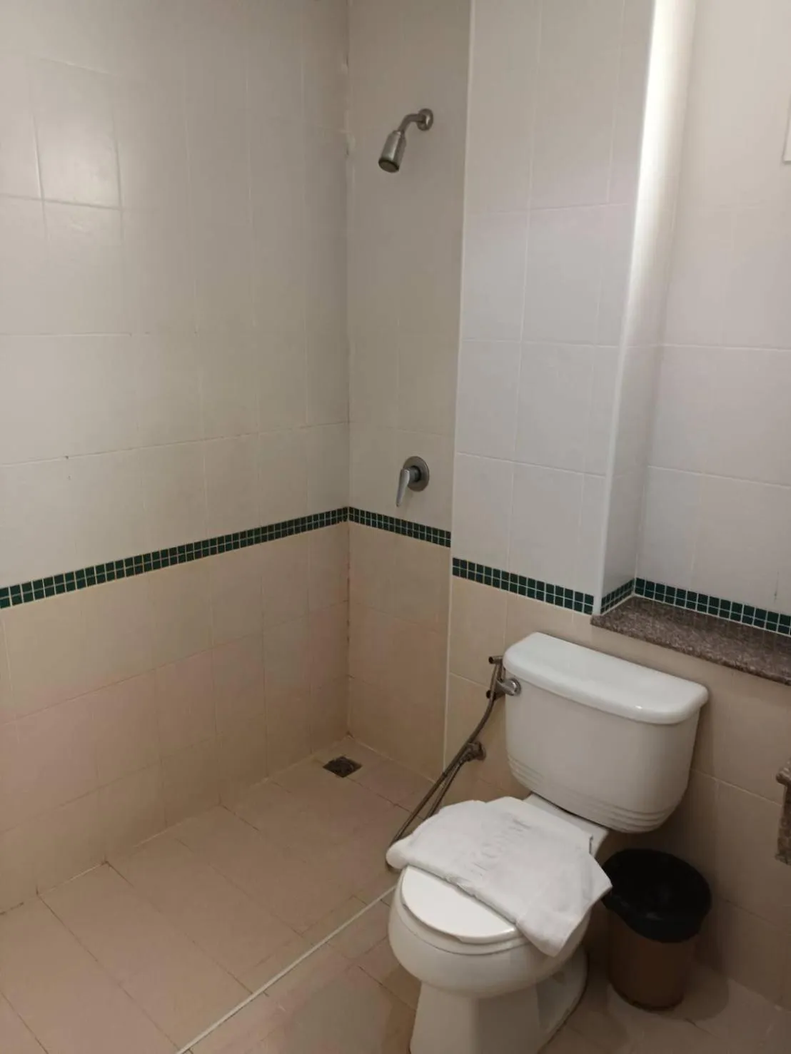 Shower in New Lavender Hotel Patong