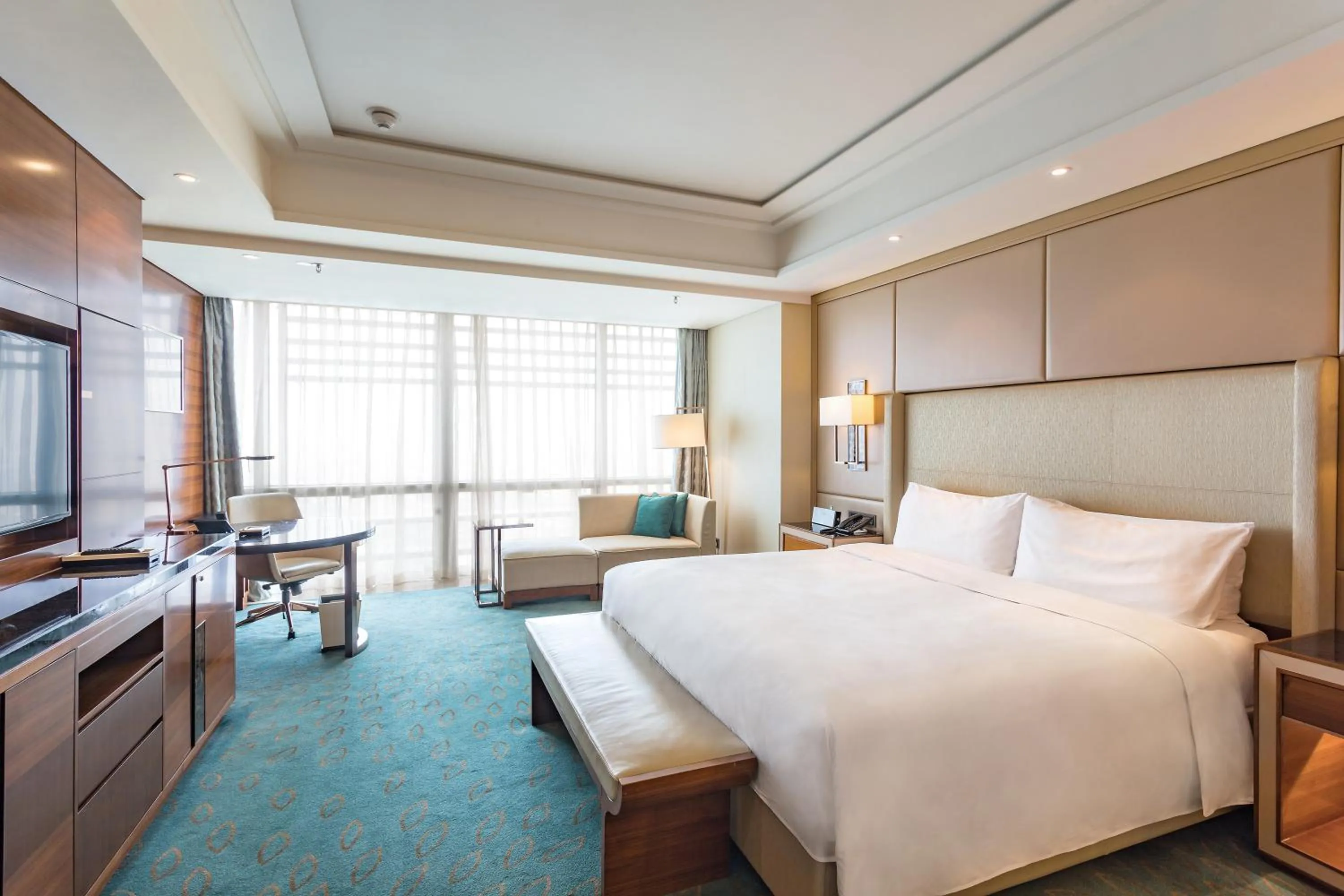 Bed in JW Marriott Hotel Zhengzhou