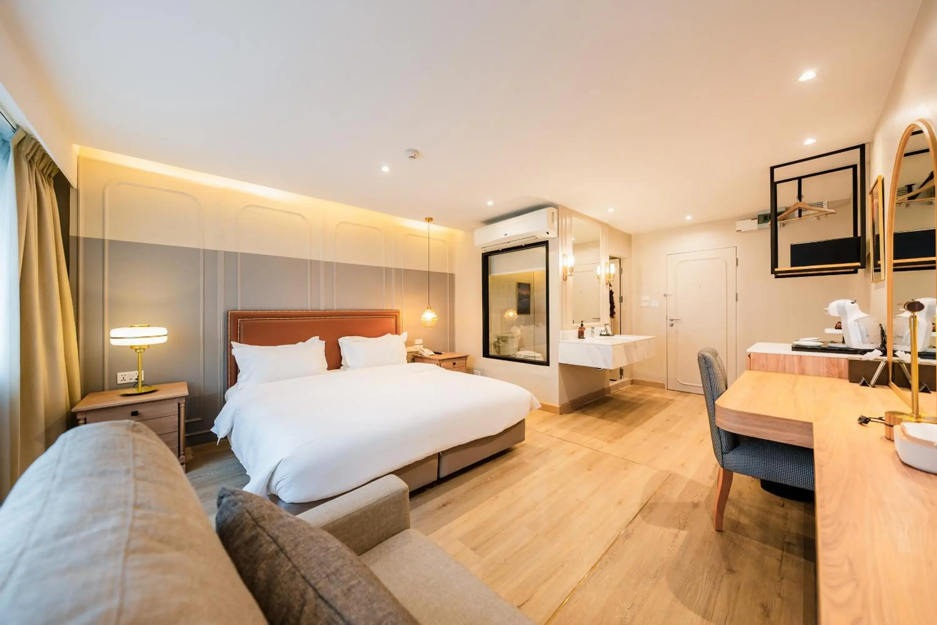 Bedroom, Bed in THEE Bangkok by TH District "newly renovated" Bedroom, Bed in THEE Bangkok by TH District "newly renovated"