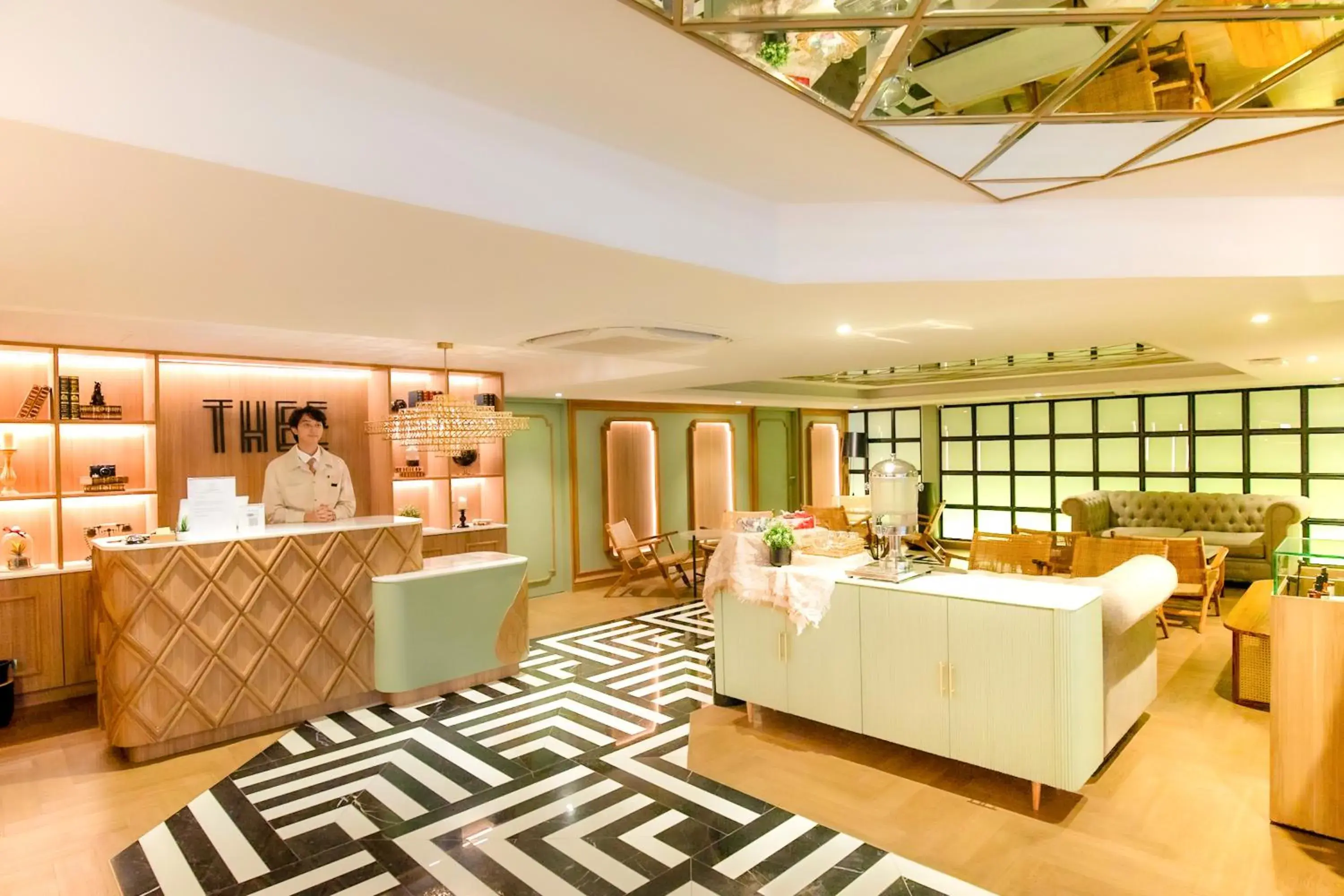 Lobby or reception in THEE Bangkok by TH District "newly renovated" Lobby or reception in THEE Bangkok by TH District "newly renovated"