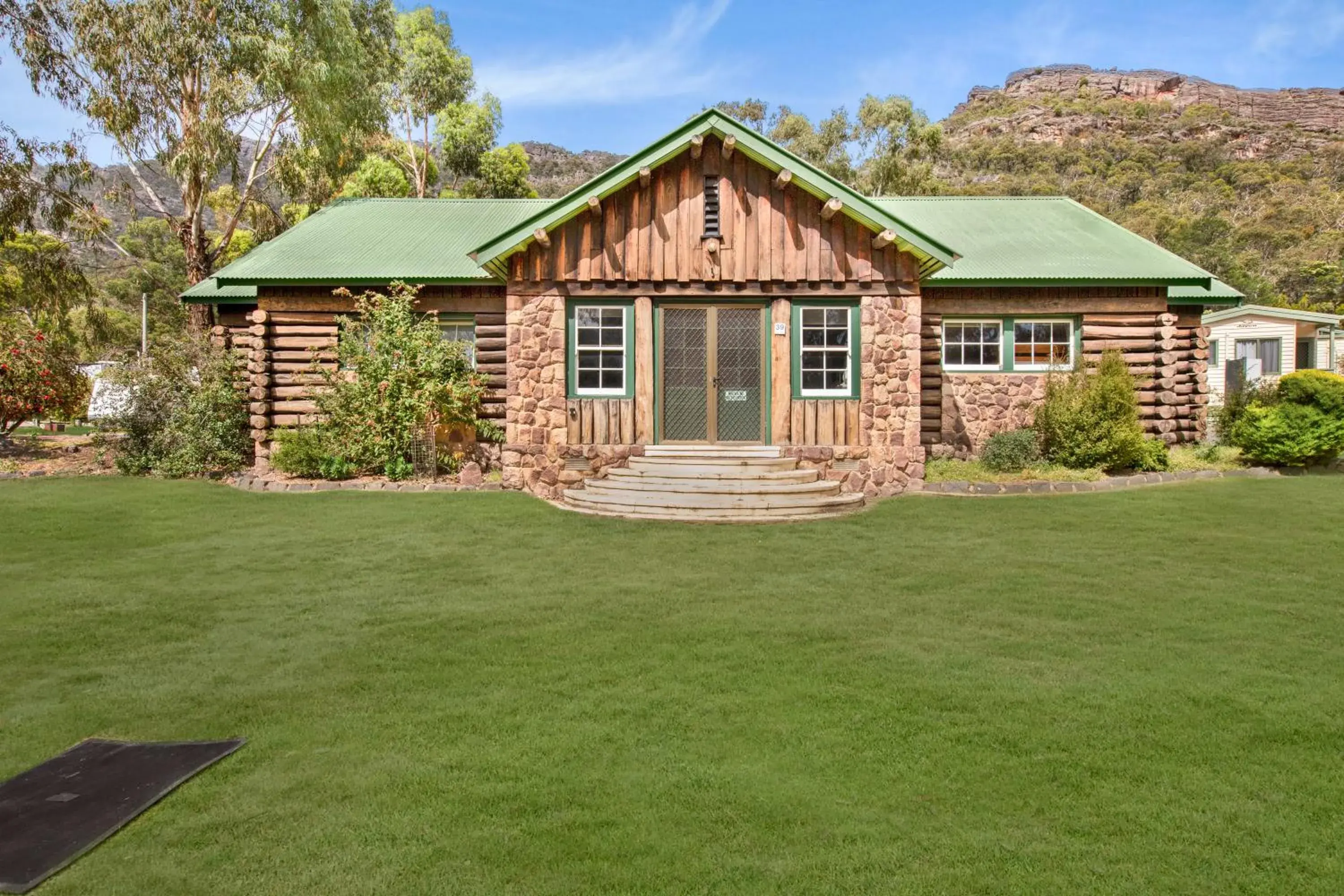 Breeze Holiday Parks - Halls Gap Breeze Holiday Parks - Halls Gap
