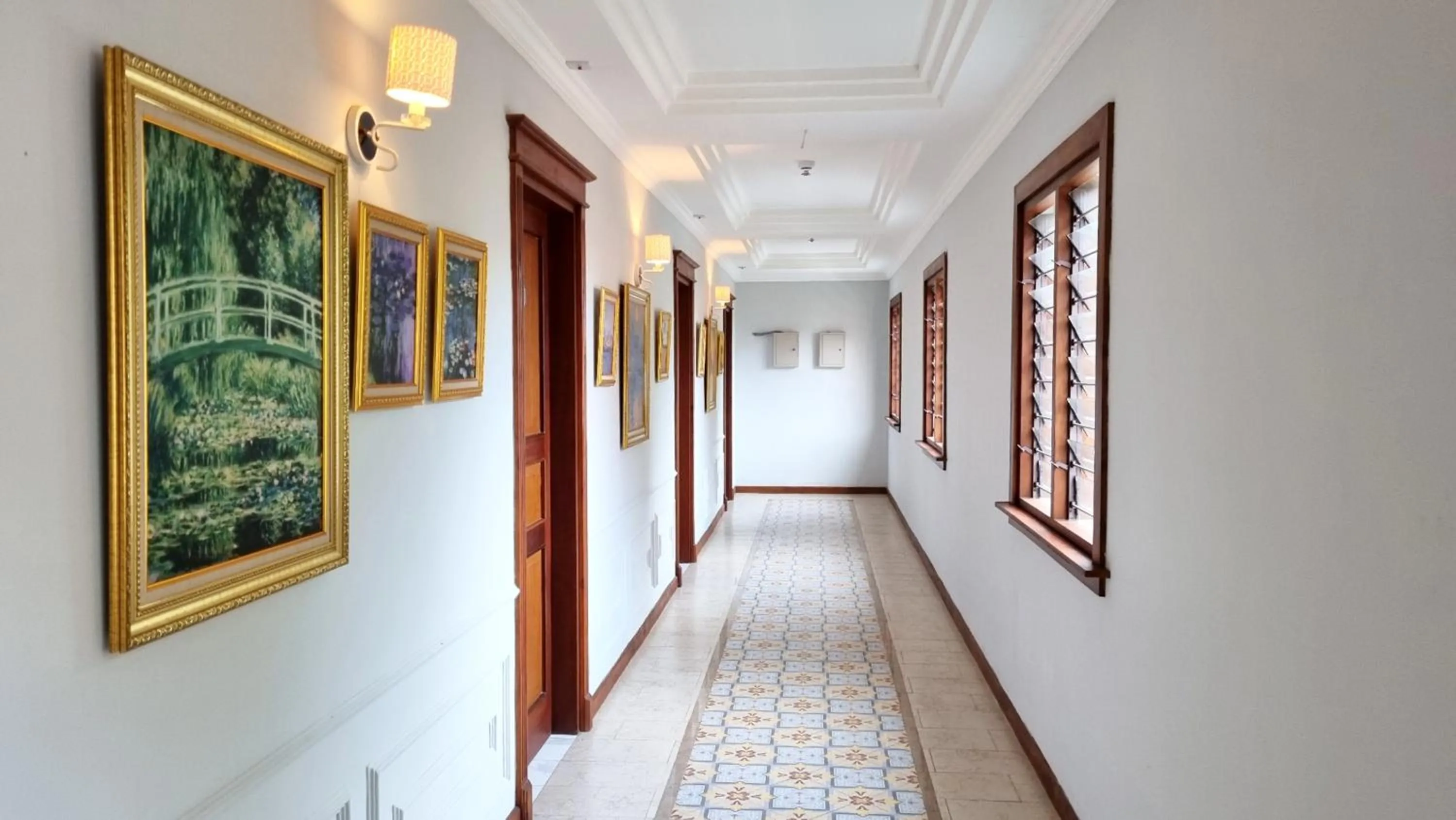 Decorative detail in Omatha Village