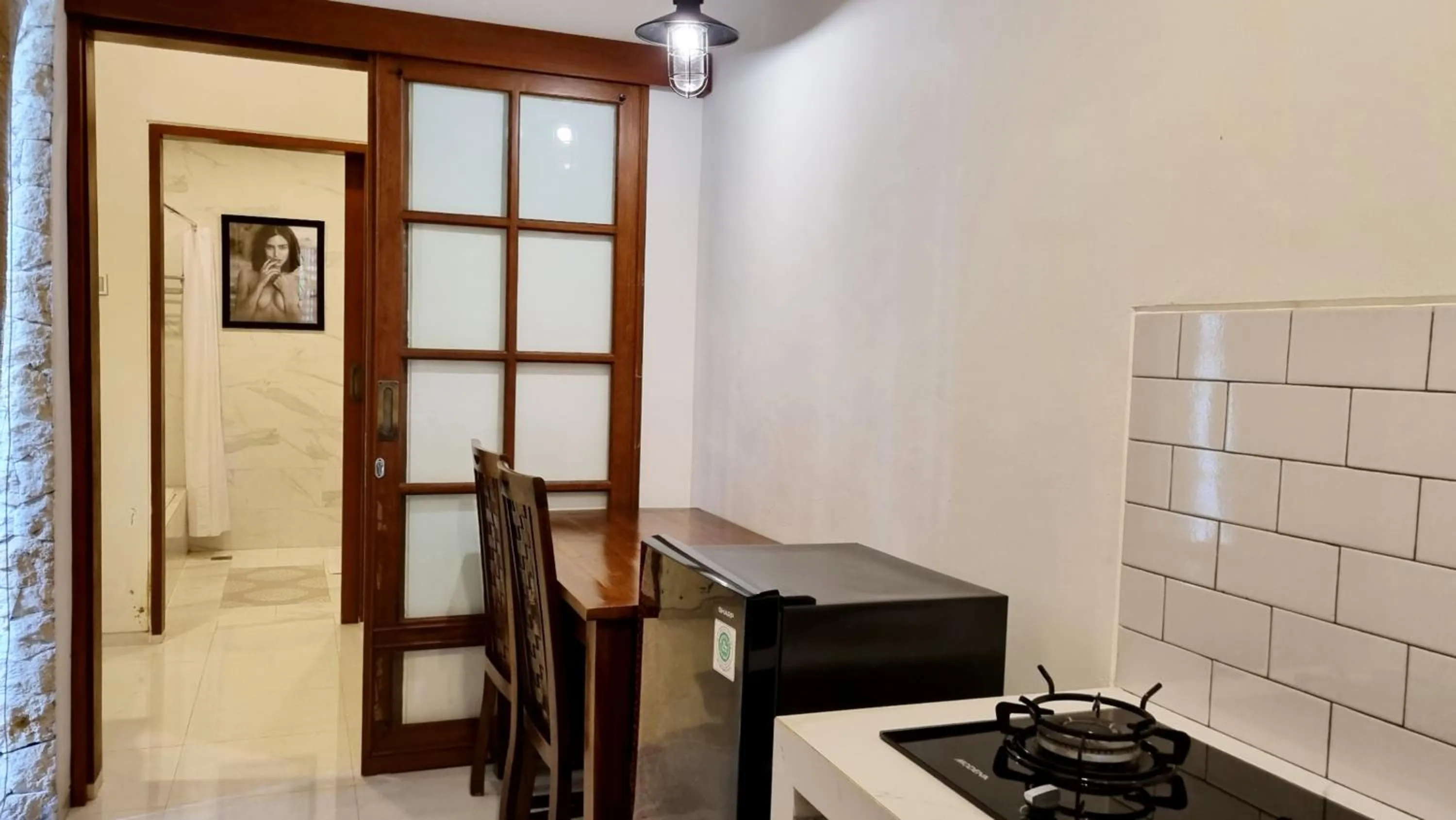 Kitchen or kitchenette in Omatha Village