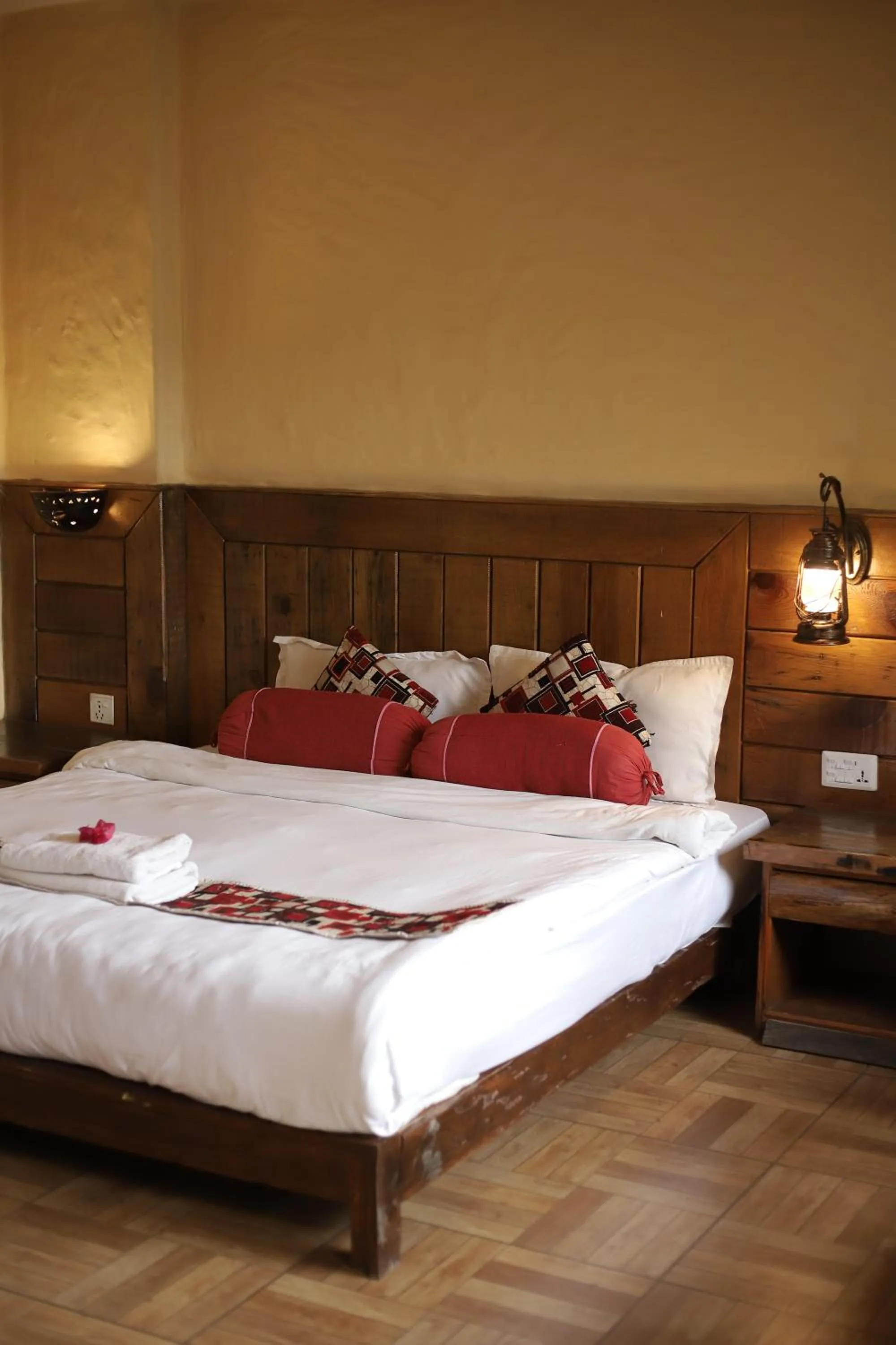 Bed in Hotel Tourist Residency