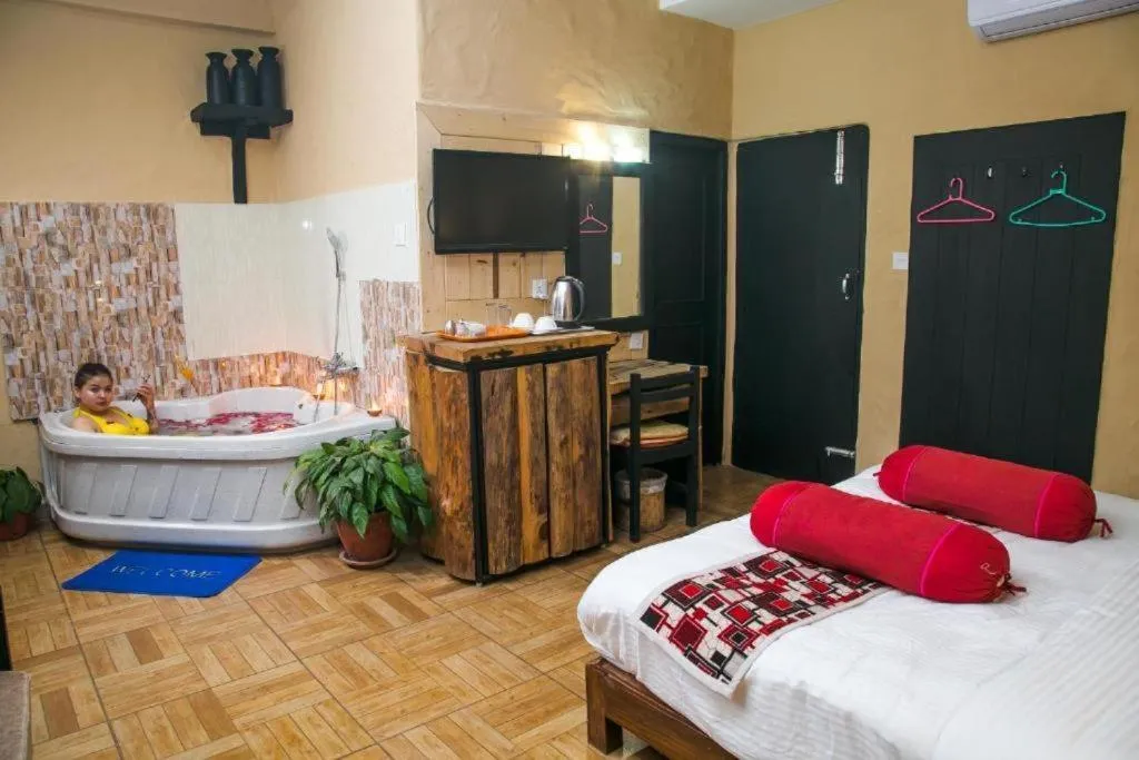 Bed in Hotel Tourist Residency