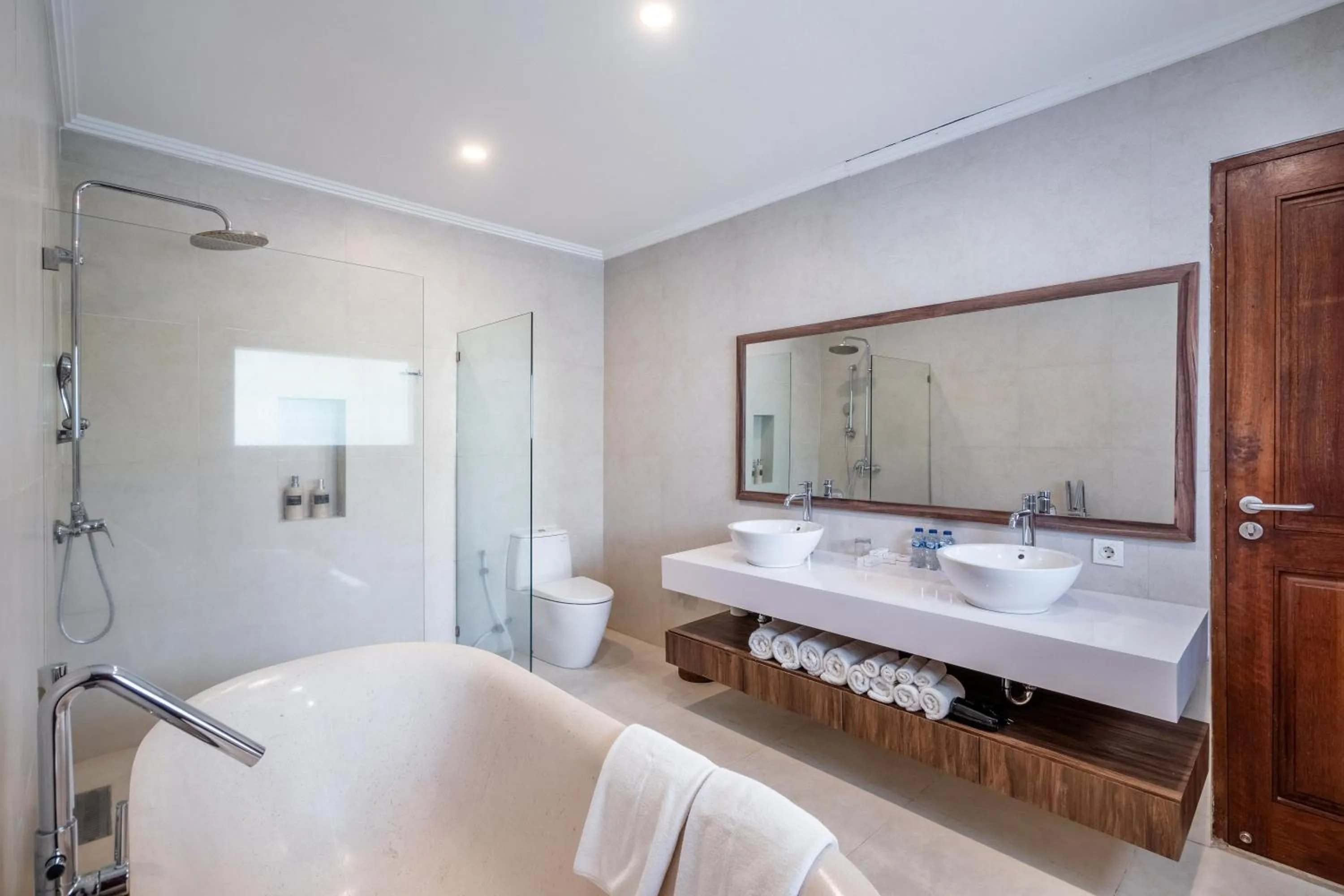 Bathroom in Vienna Villas by Great Bali Villas
