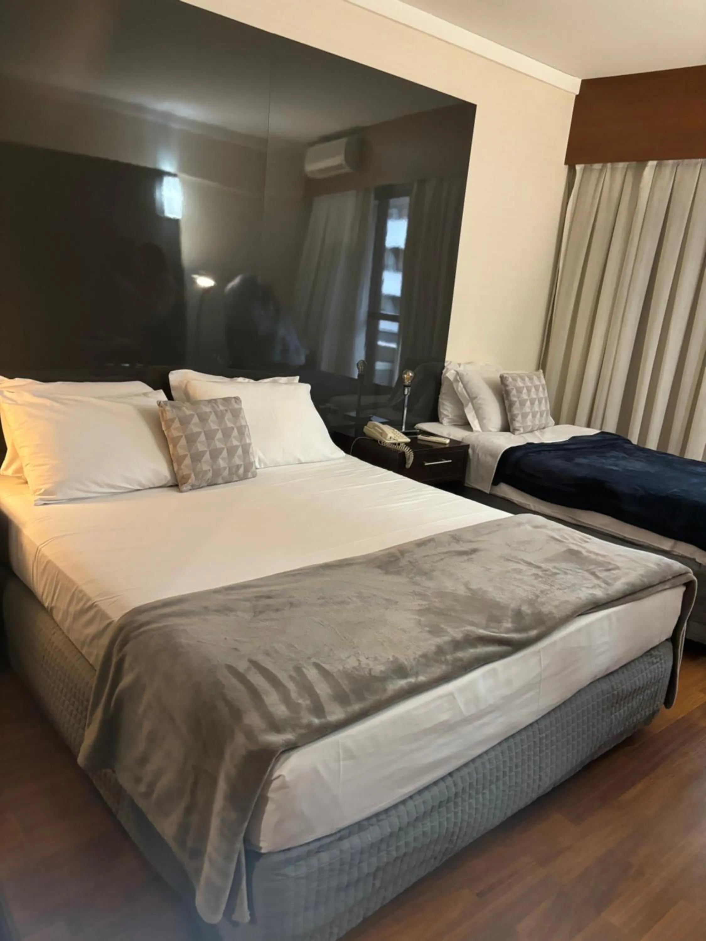 Bed in Hotel Paulista Plaza MCR