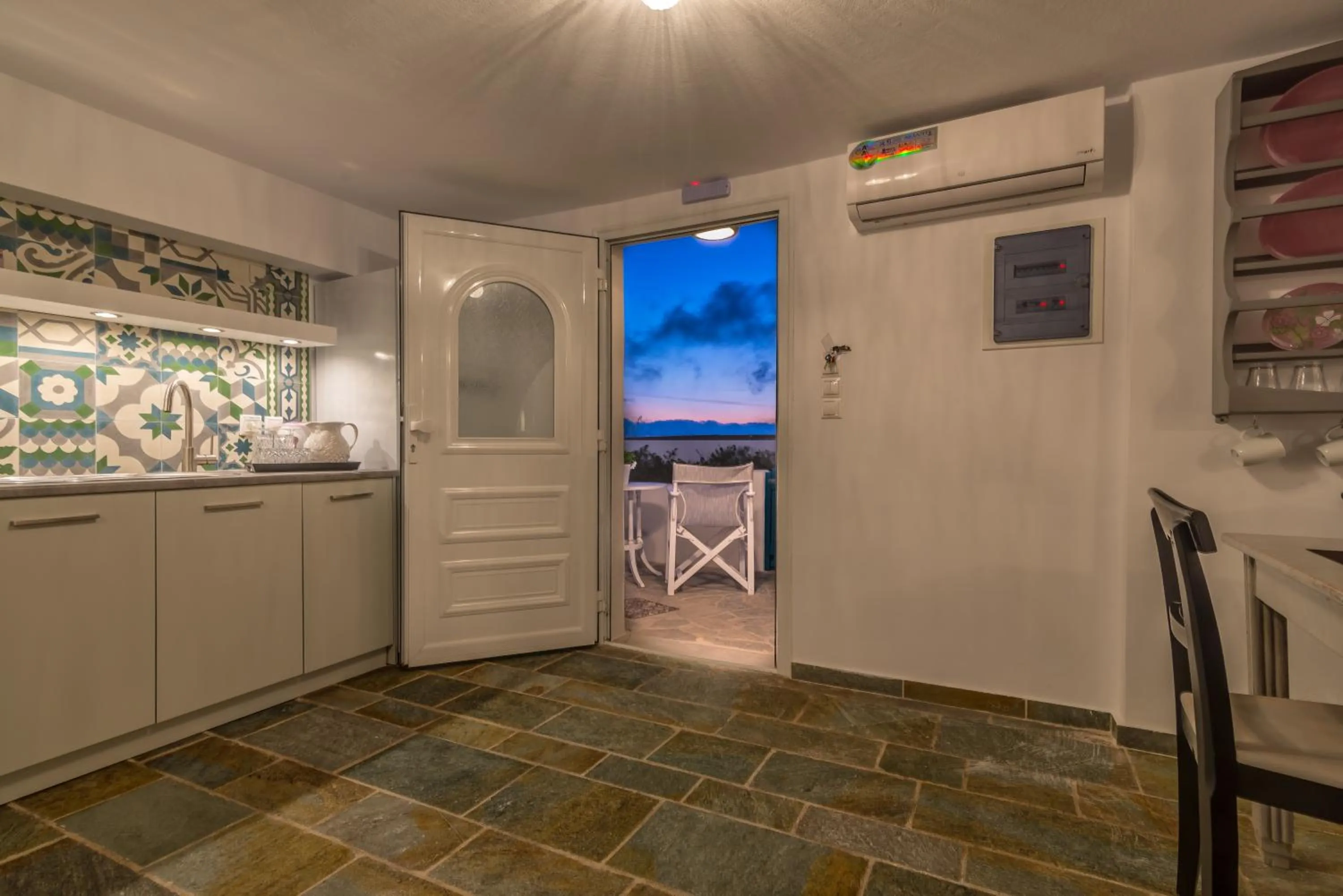 Mountain view in Eiriana Luxury Suites