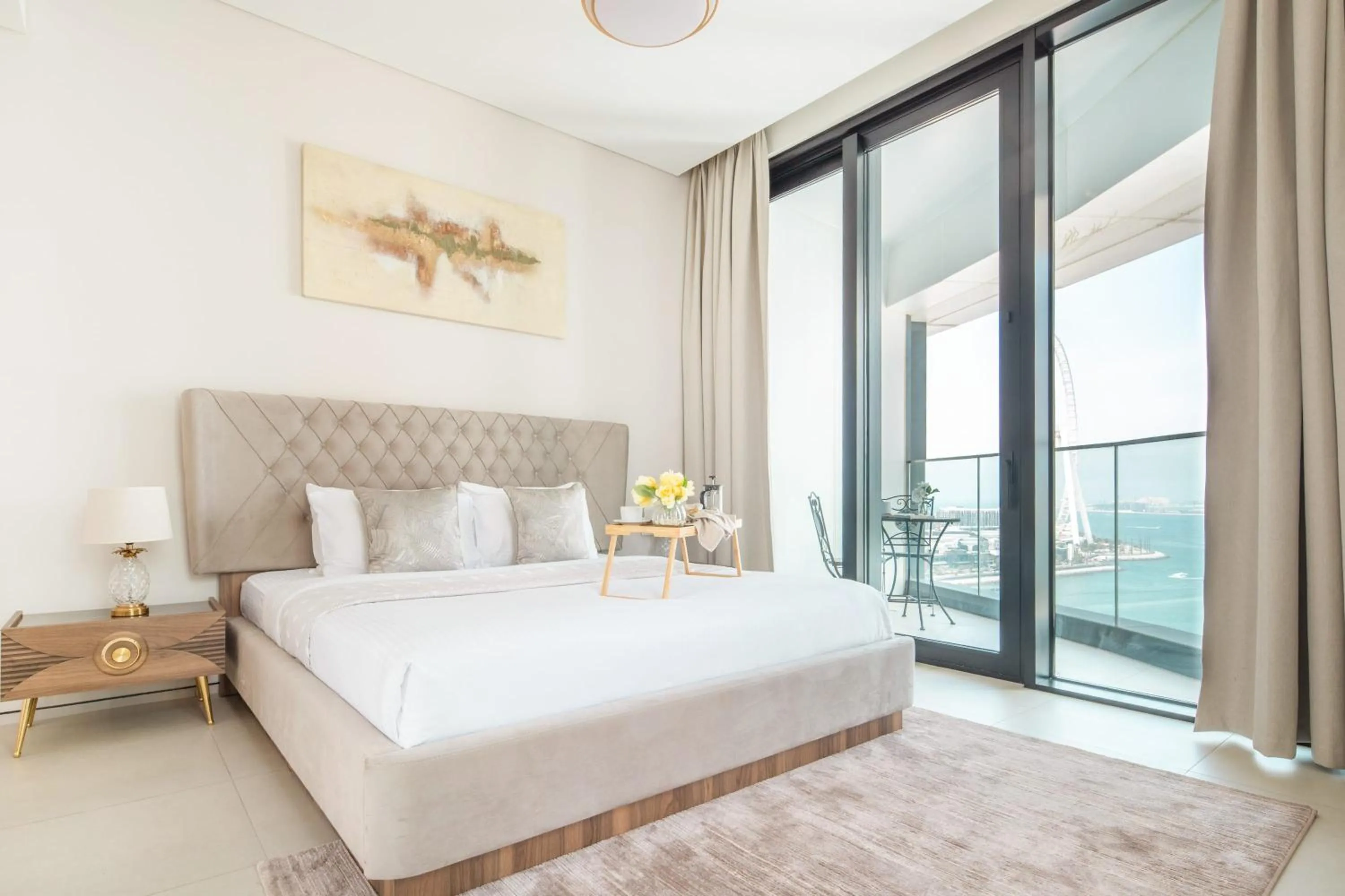 Bed in Frank Porter - The Address JBR
