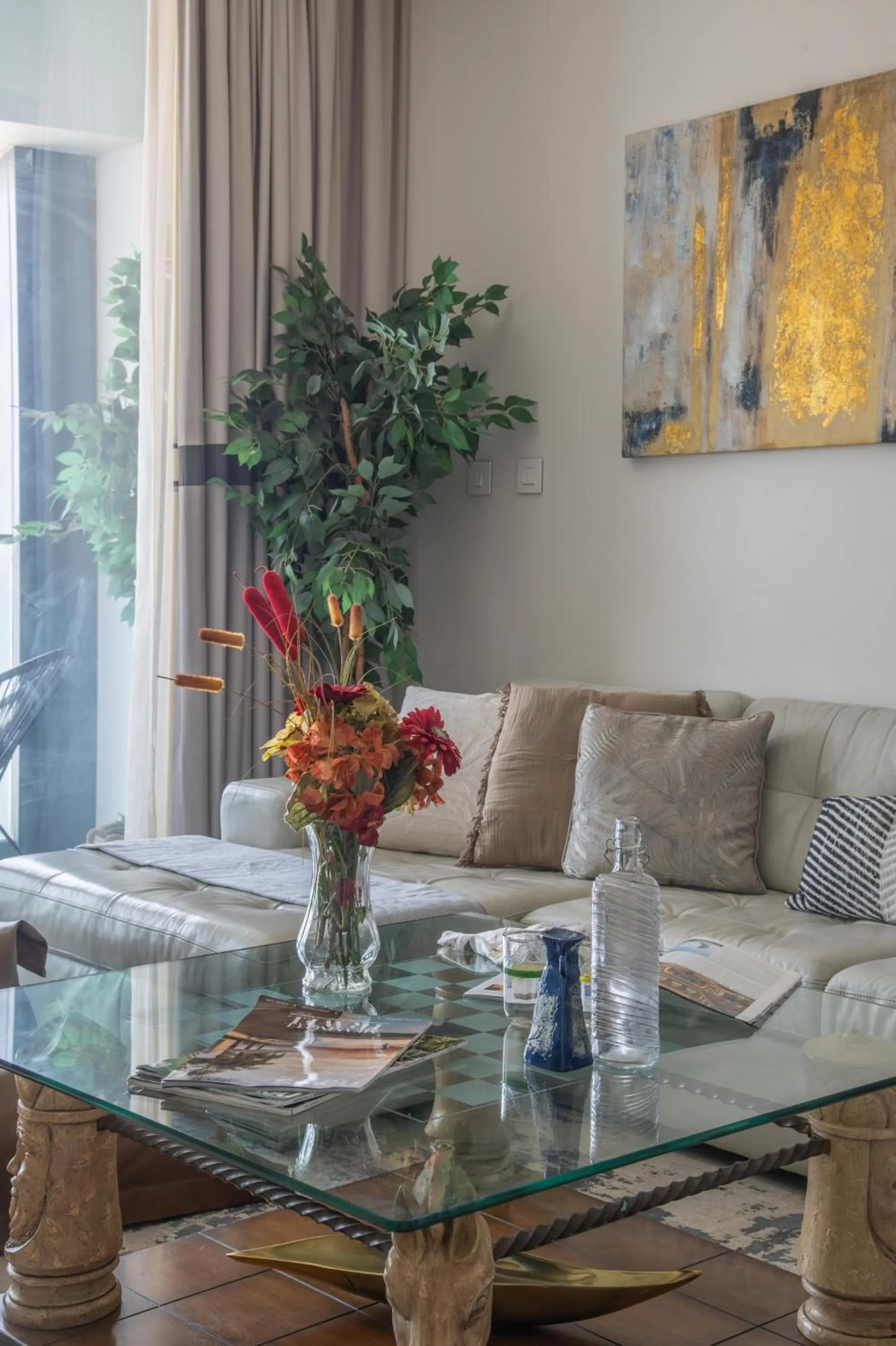 Decorative detail in Frank Porter - The Address JBR