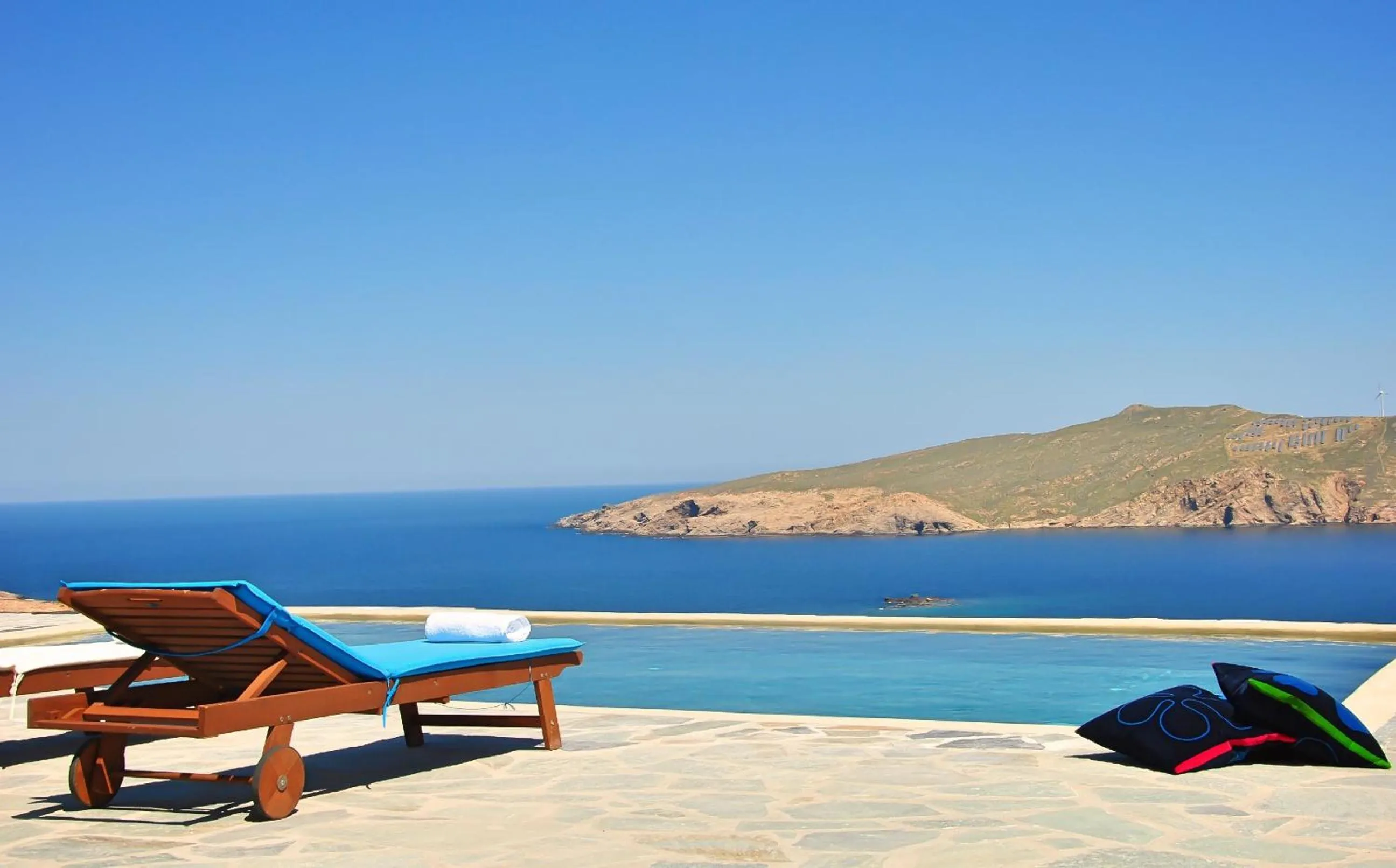 Swimming pool in Villas Kappas