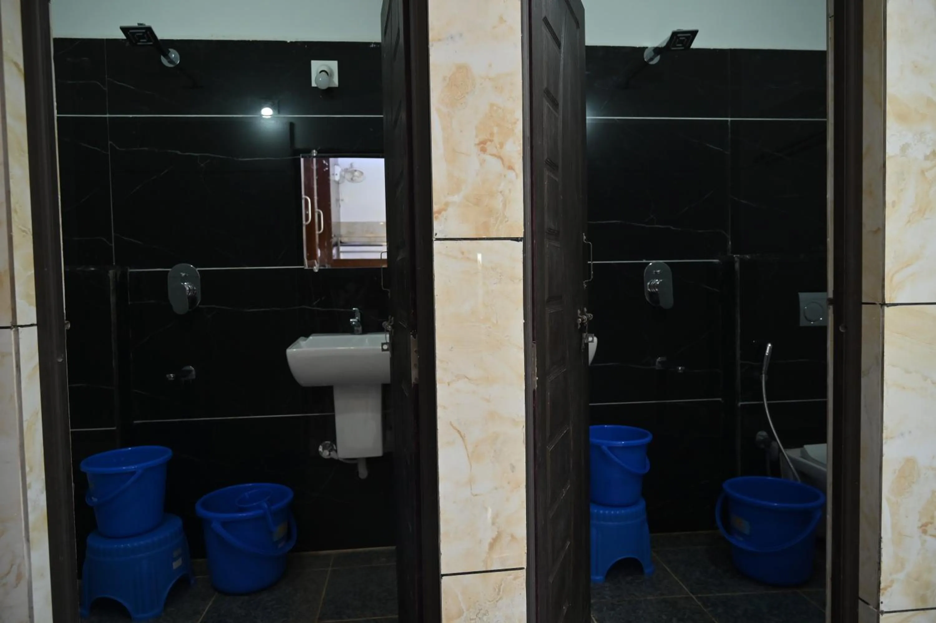 Toilet in Blue Pearl Beach Guest House