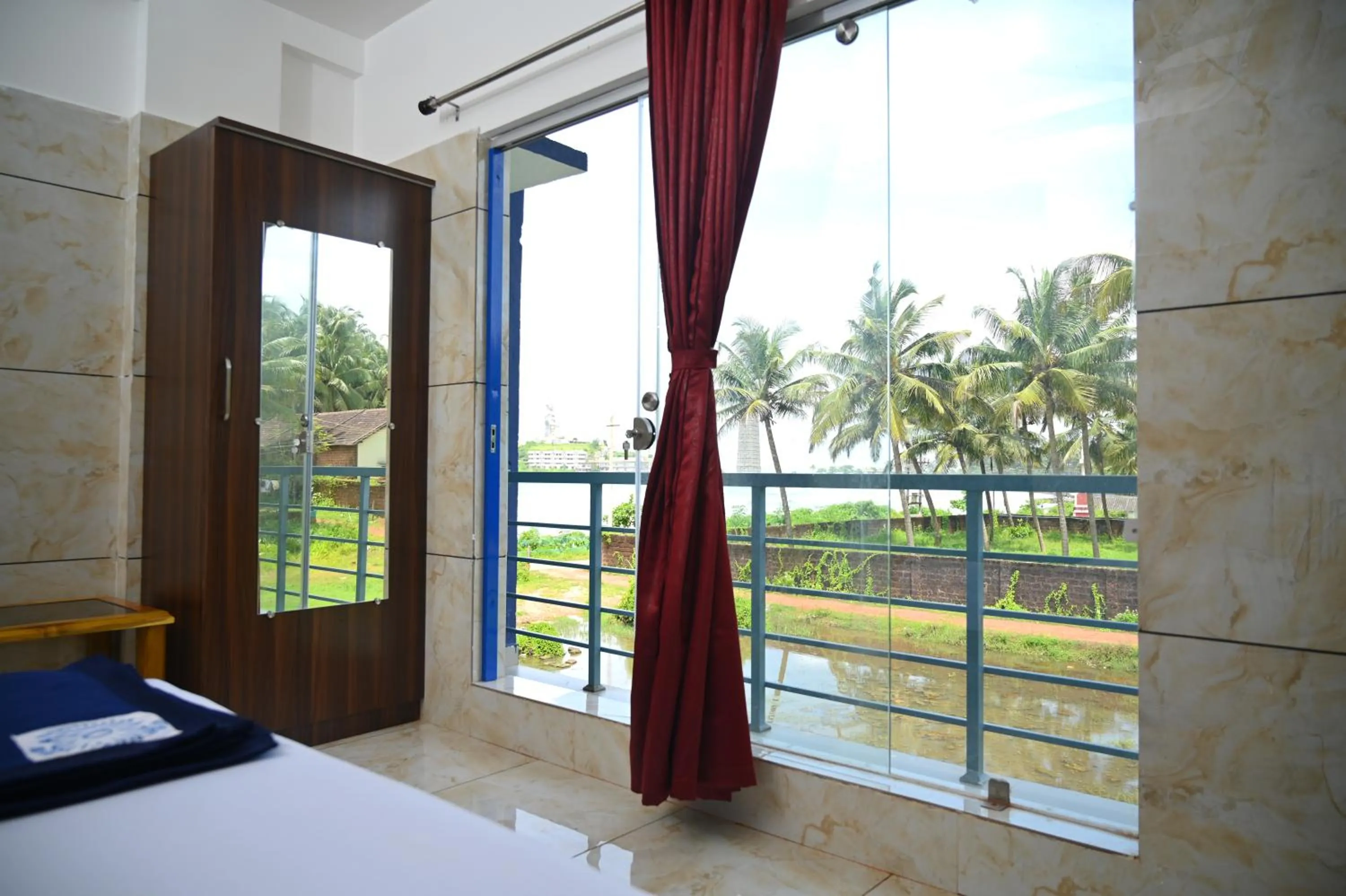 Bedroom, Bed in Blue Pearl Beach Guest House