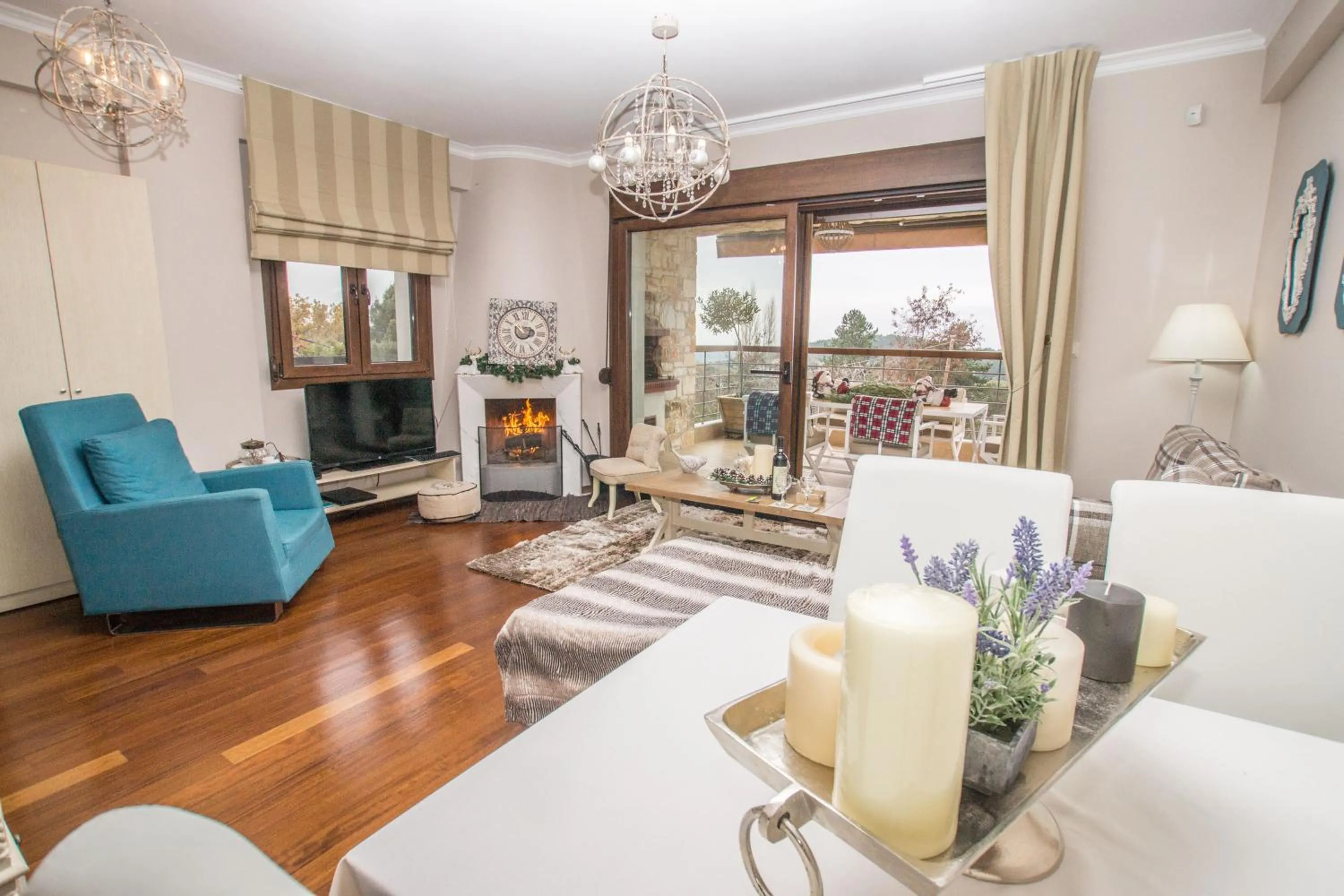 Living room in Evmorfes Villas