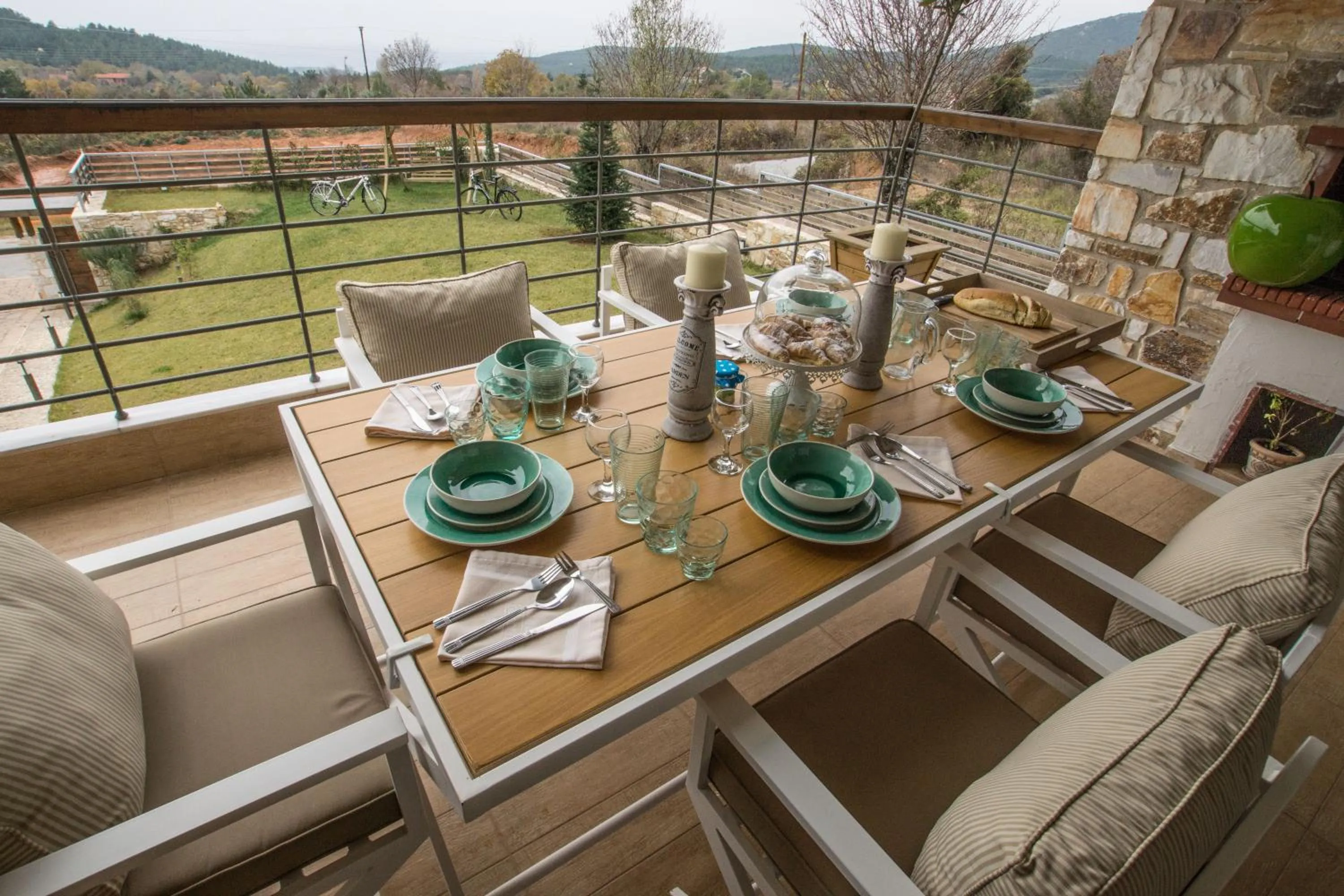 Balcony/Terrace in Evmorfes Villas