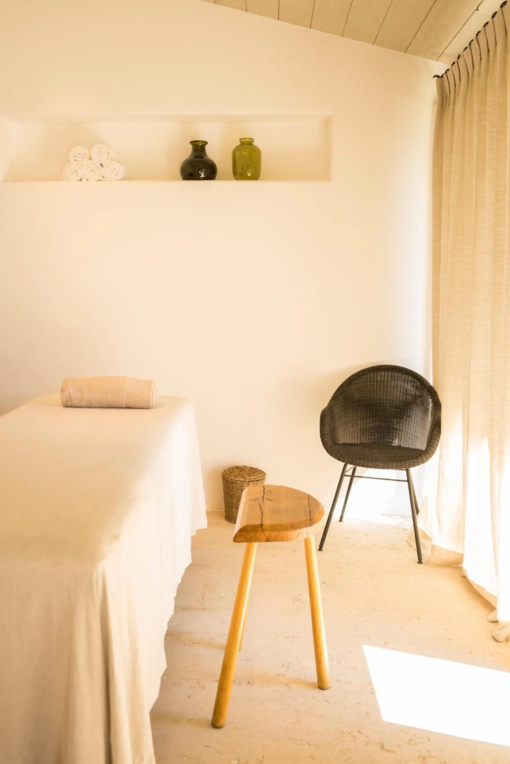 Massage, Bed in La Darbia
