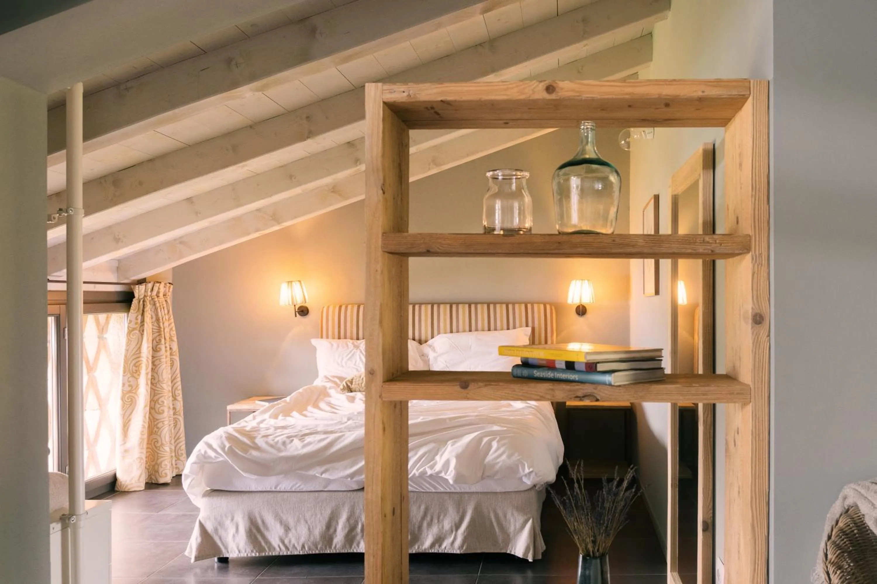 Bedroom, Bed in La Darbia