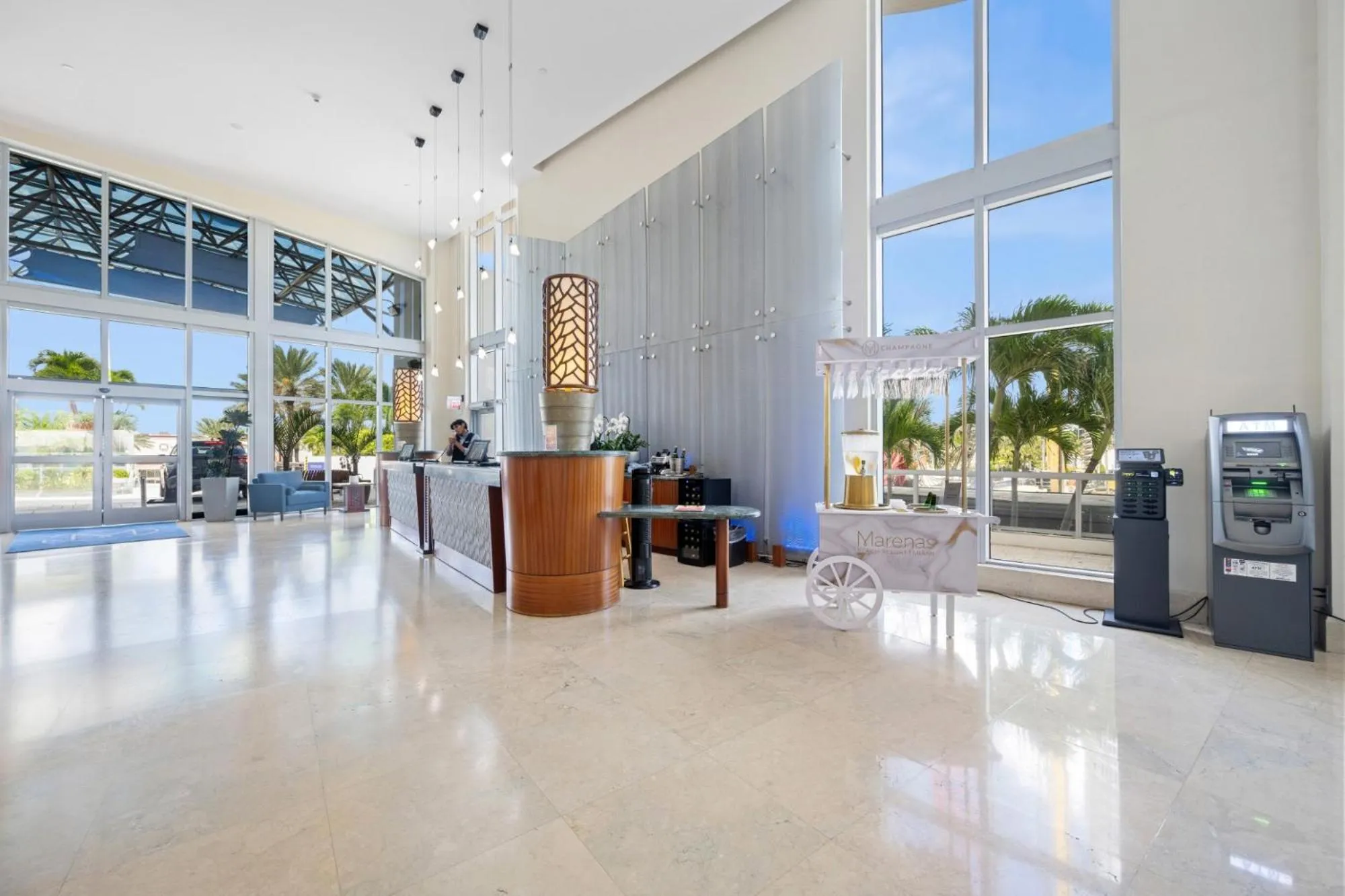 Lobby or reception in Marenas Resort PRIVATE UNIT daily refresh not included