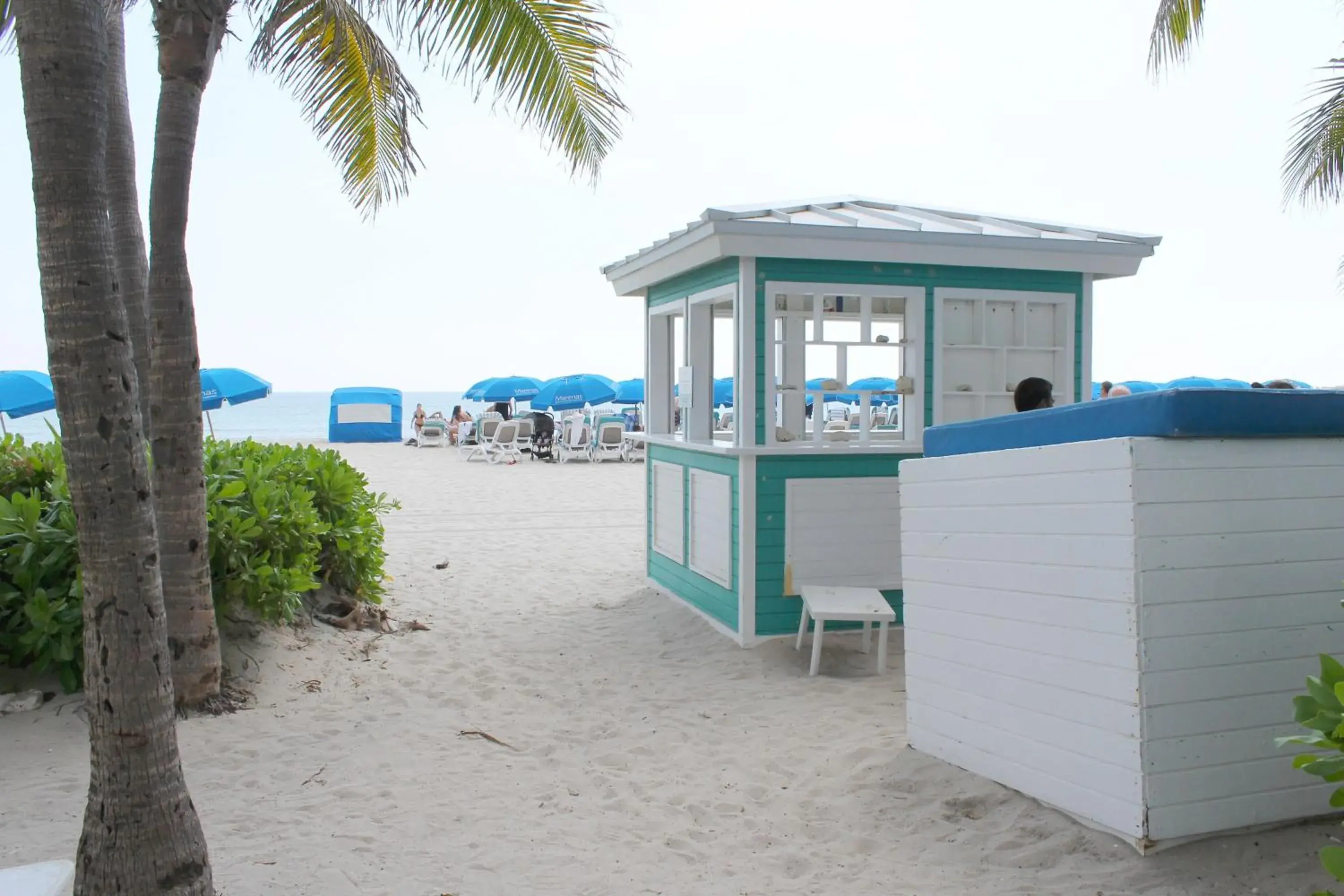 Beach in Marenas Beach Resort