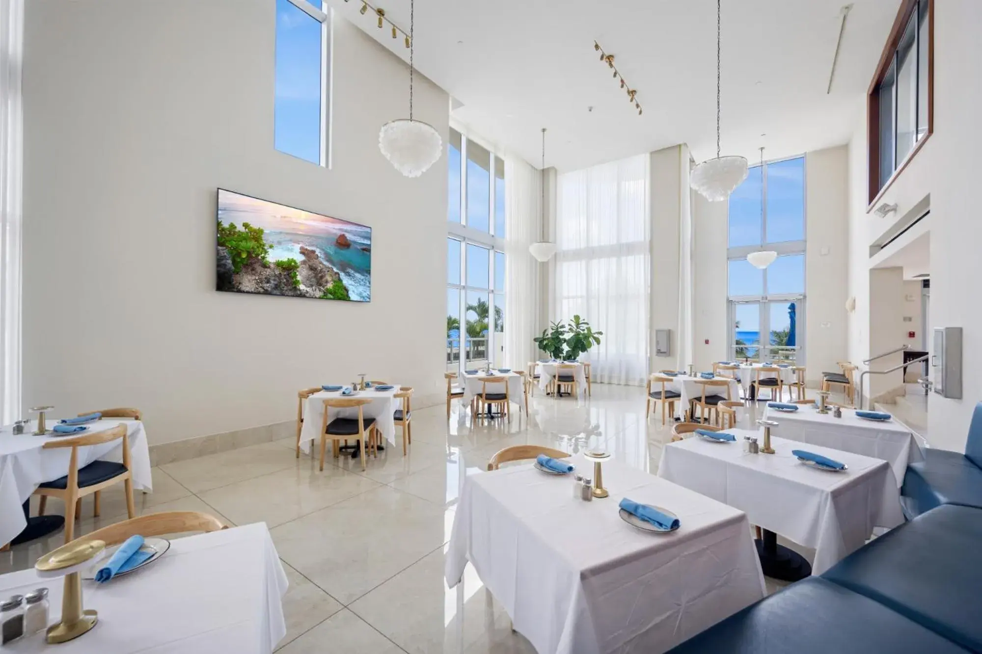 Property building in Marenas Resort PRIVATE UNIT daily refresh not included Property building in Marenas Resort PRIVATE UNIT daily refresh not included