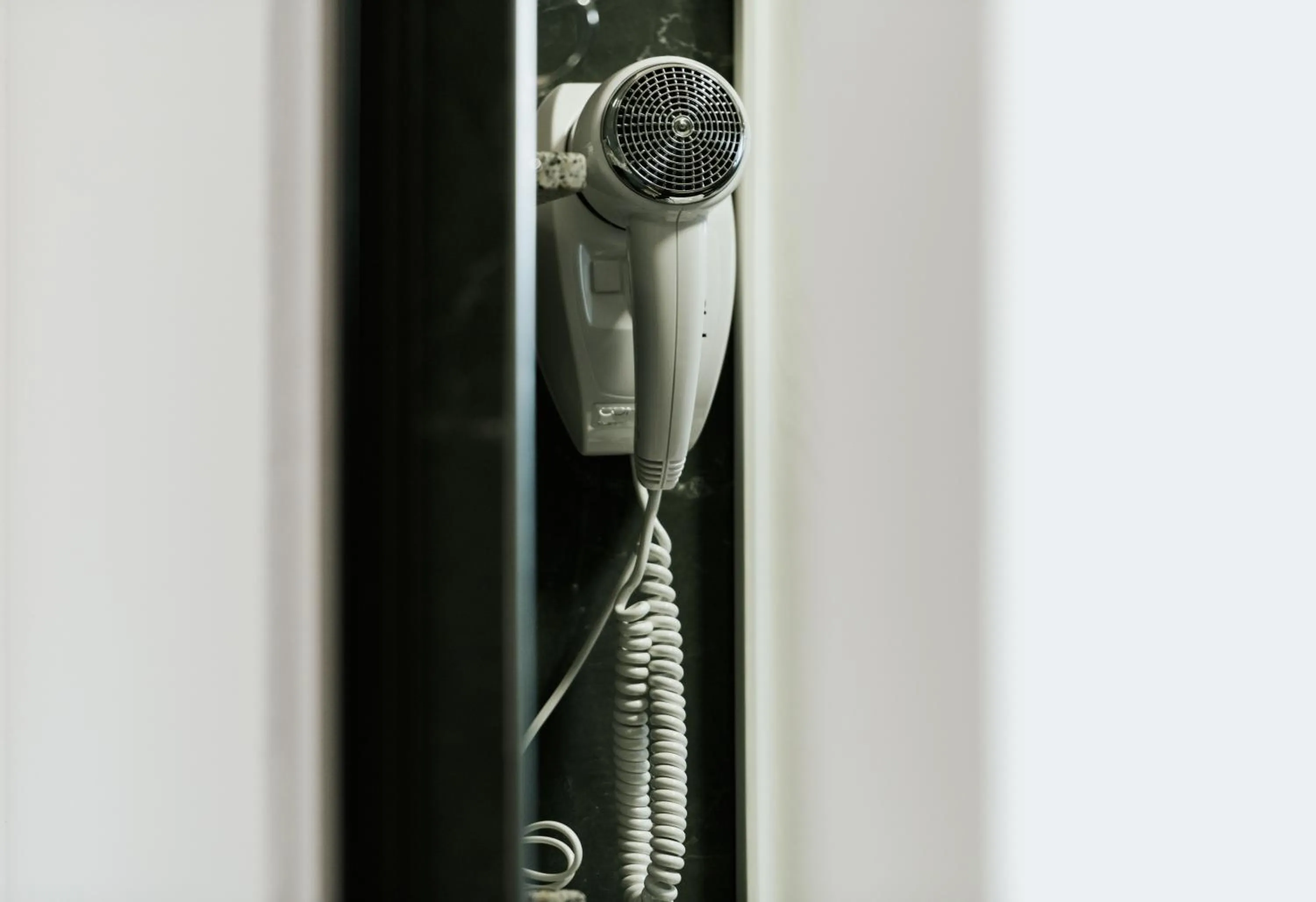 hair dryier in Hotel Floga