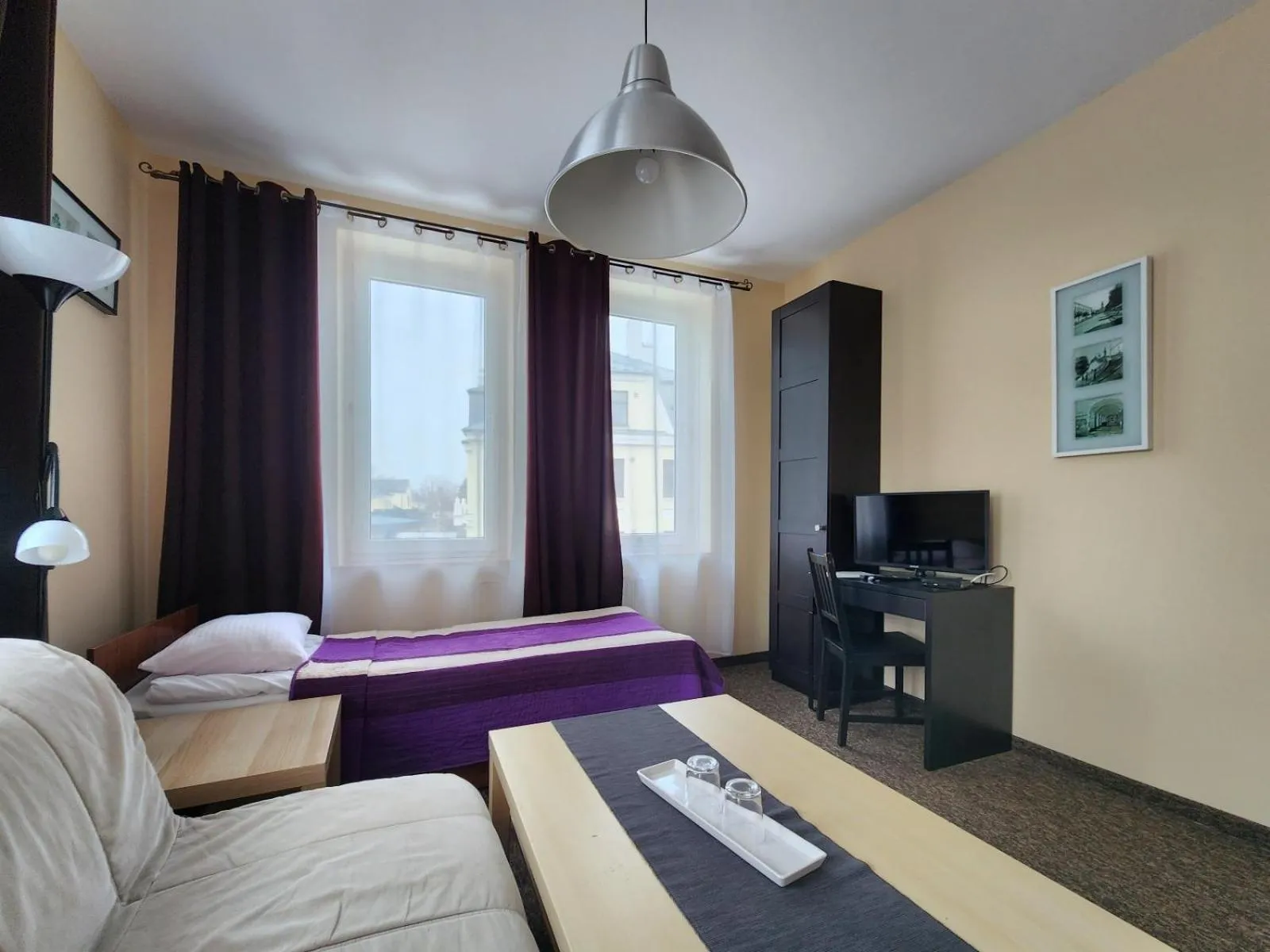 Bed in Hostel Zamość - pokoje gościnne - bezpłatny parking