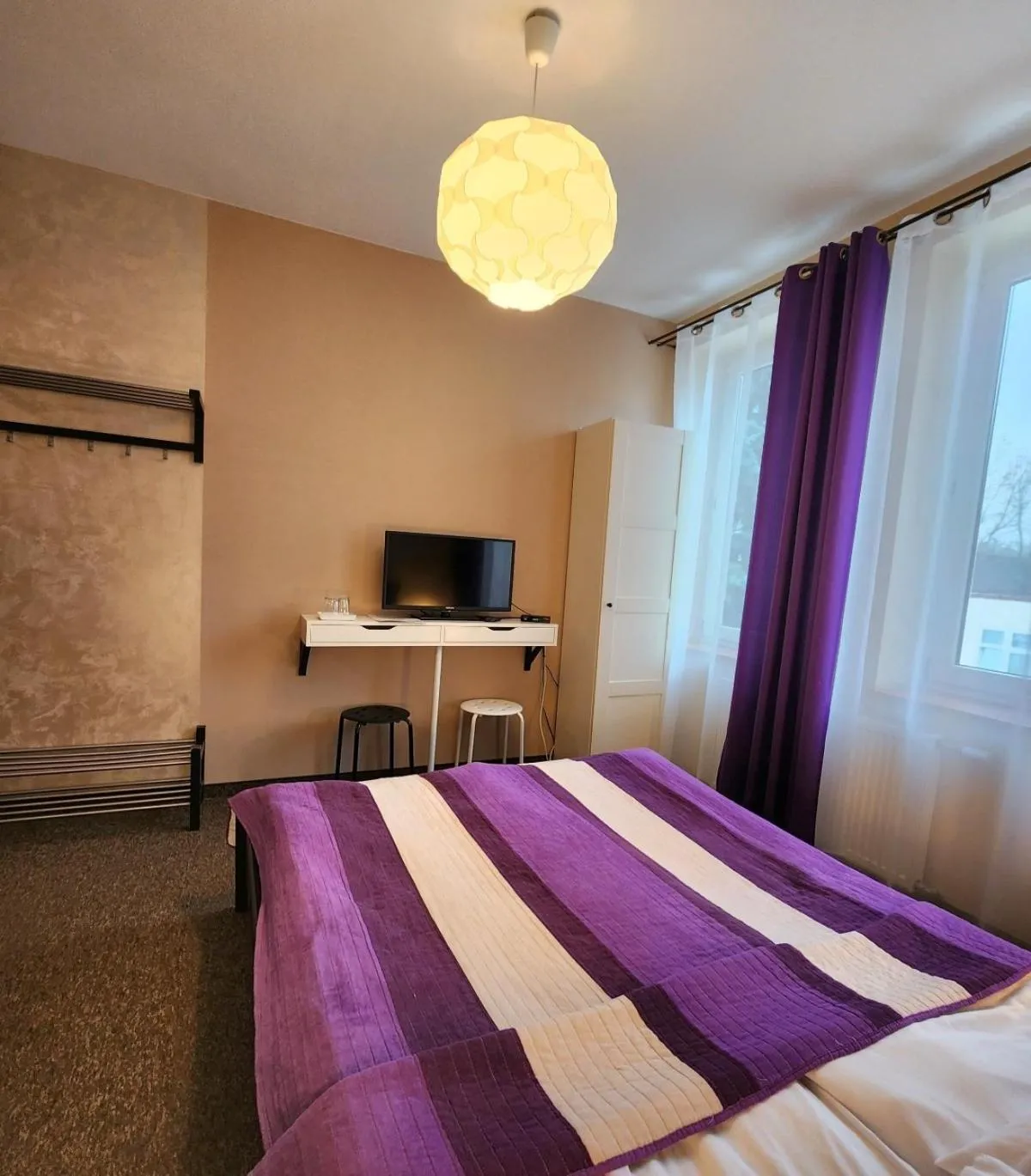 Bed in Hostel Zamość - pokoje gościnne - bezpłatny parking