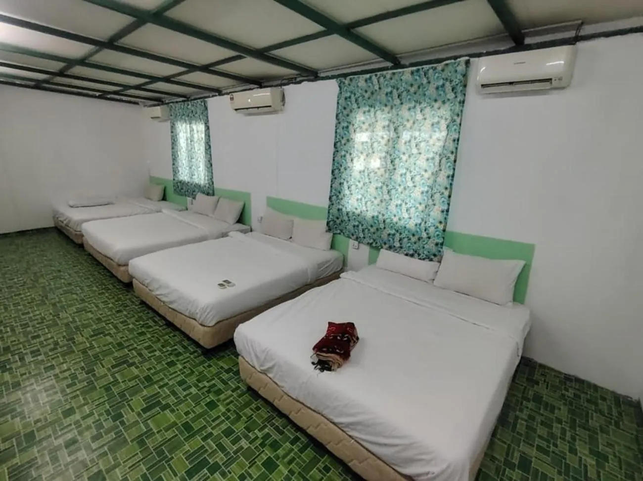 Photo of the whole room, Bed in Casa Hotel near KLIA 1