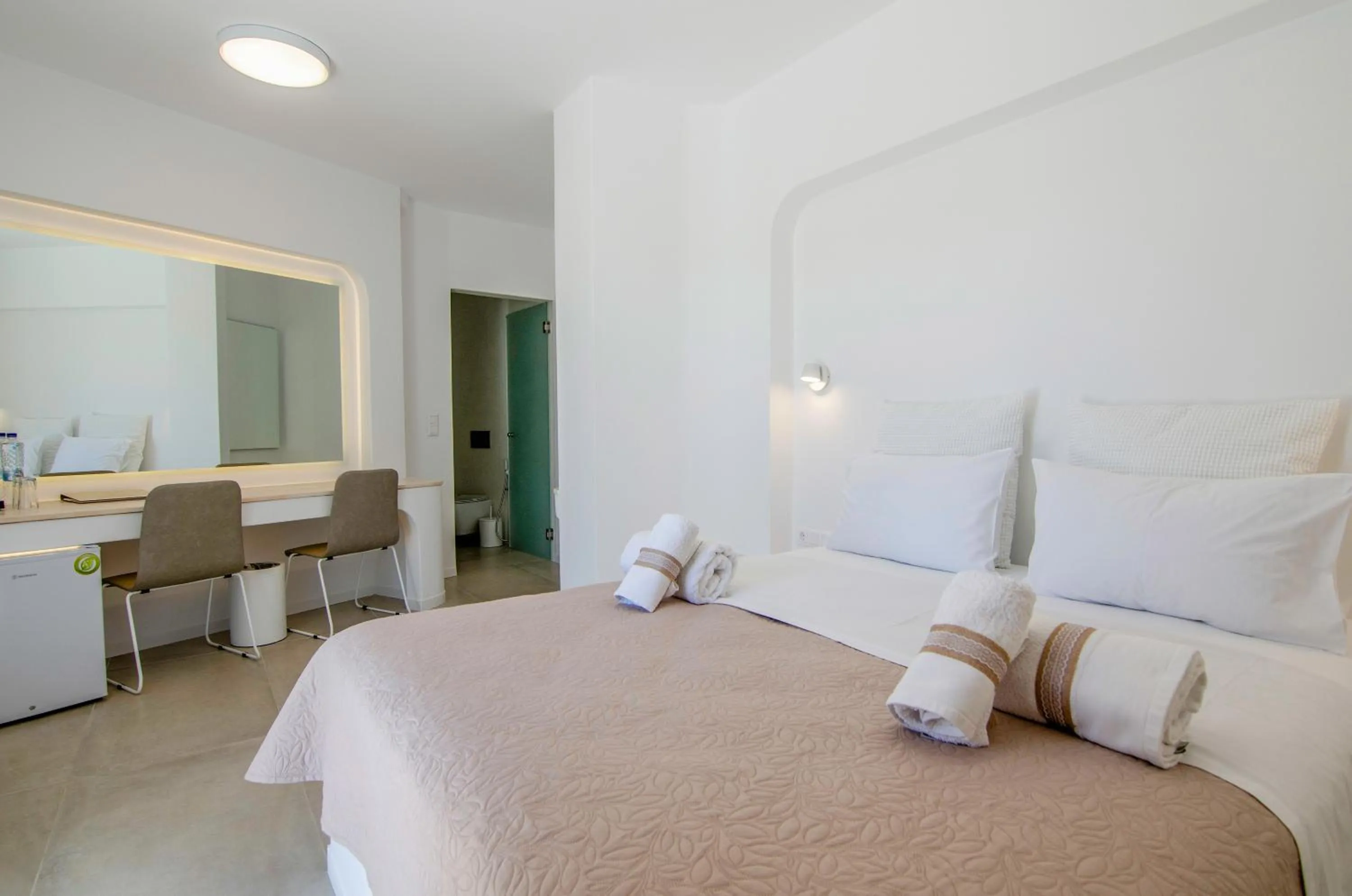 Bed in Kritikakis Village Hotel