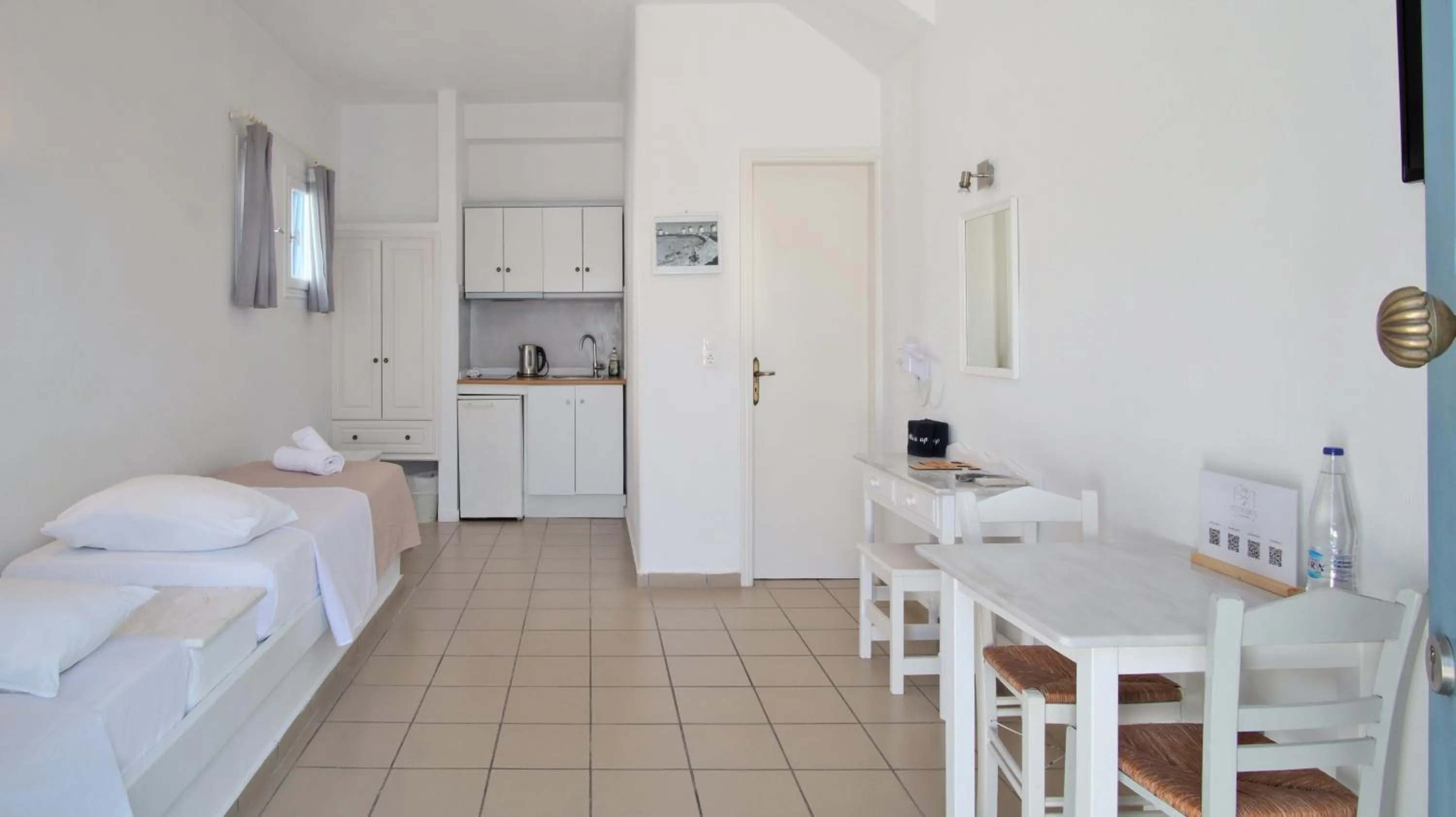 Bedroom, Bed in Kritikakis Village Hotel
