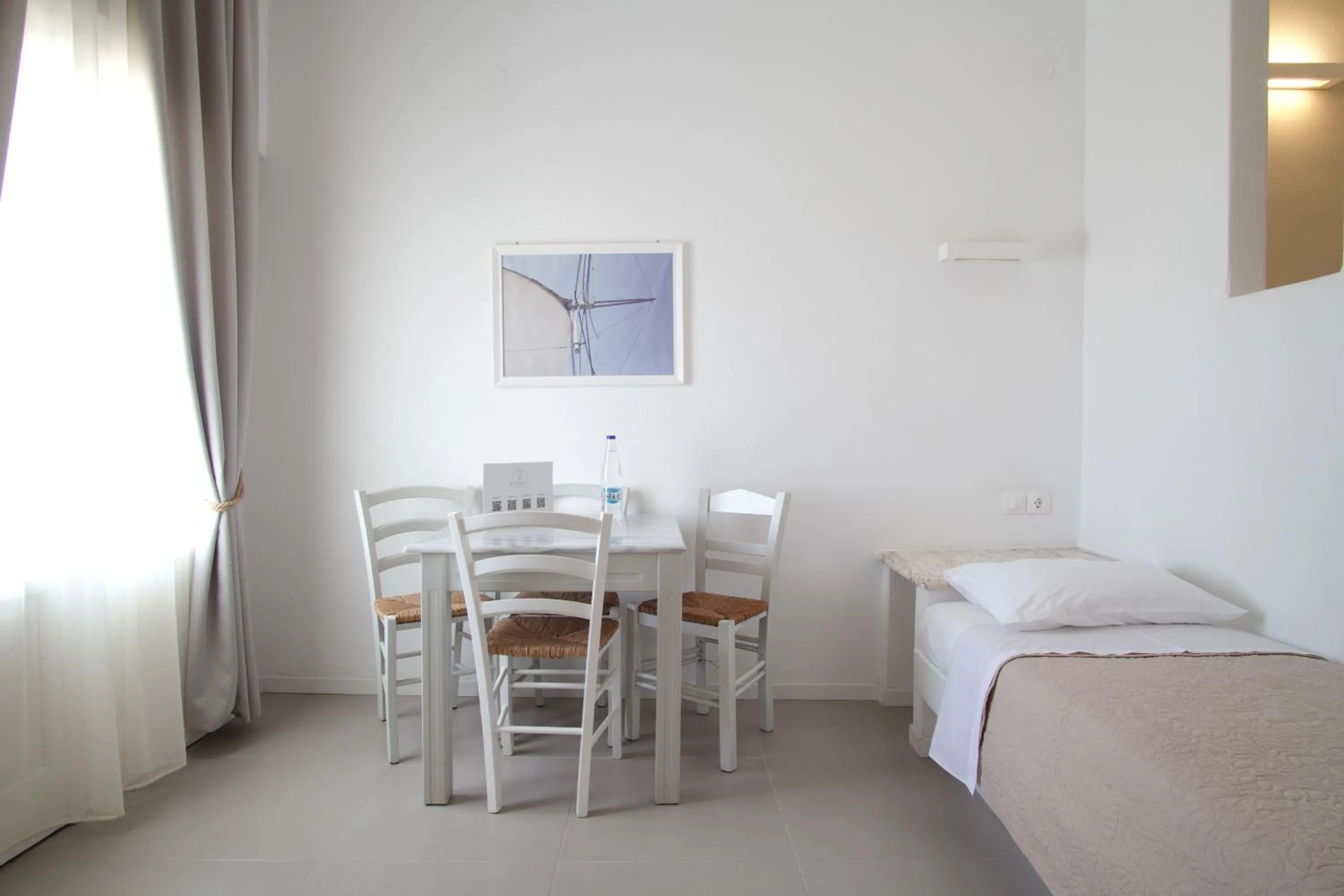 Bed in Kritikakis Village Hotel