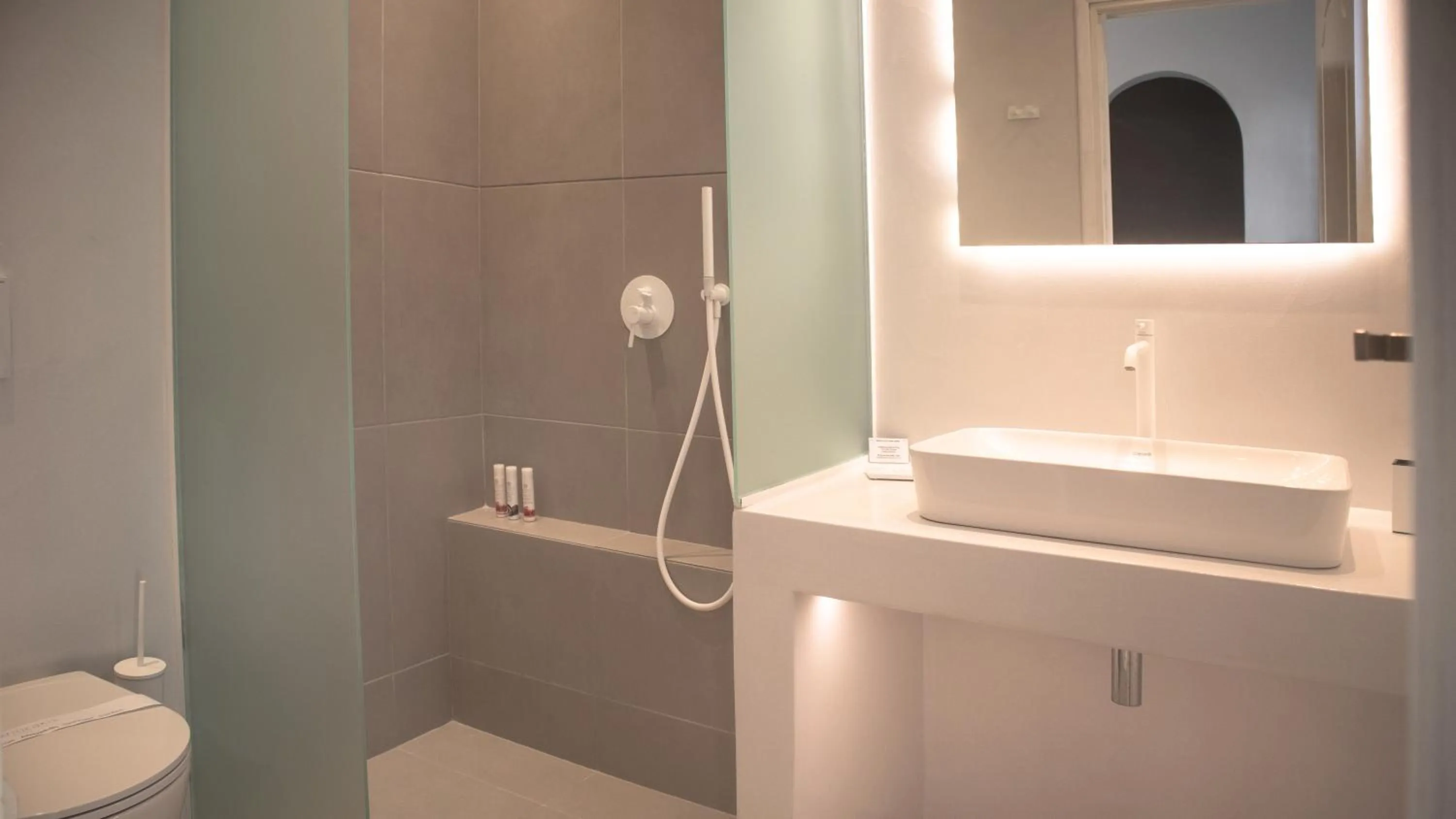 Bathroom in Kritikakis Village Hotel