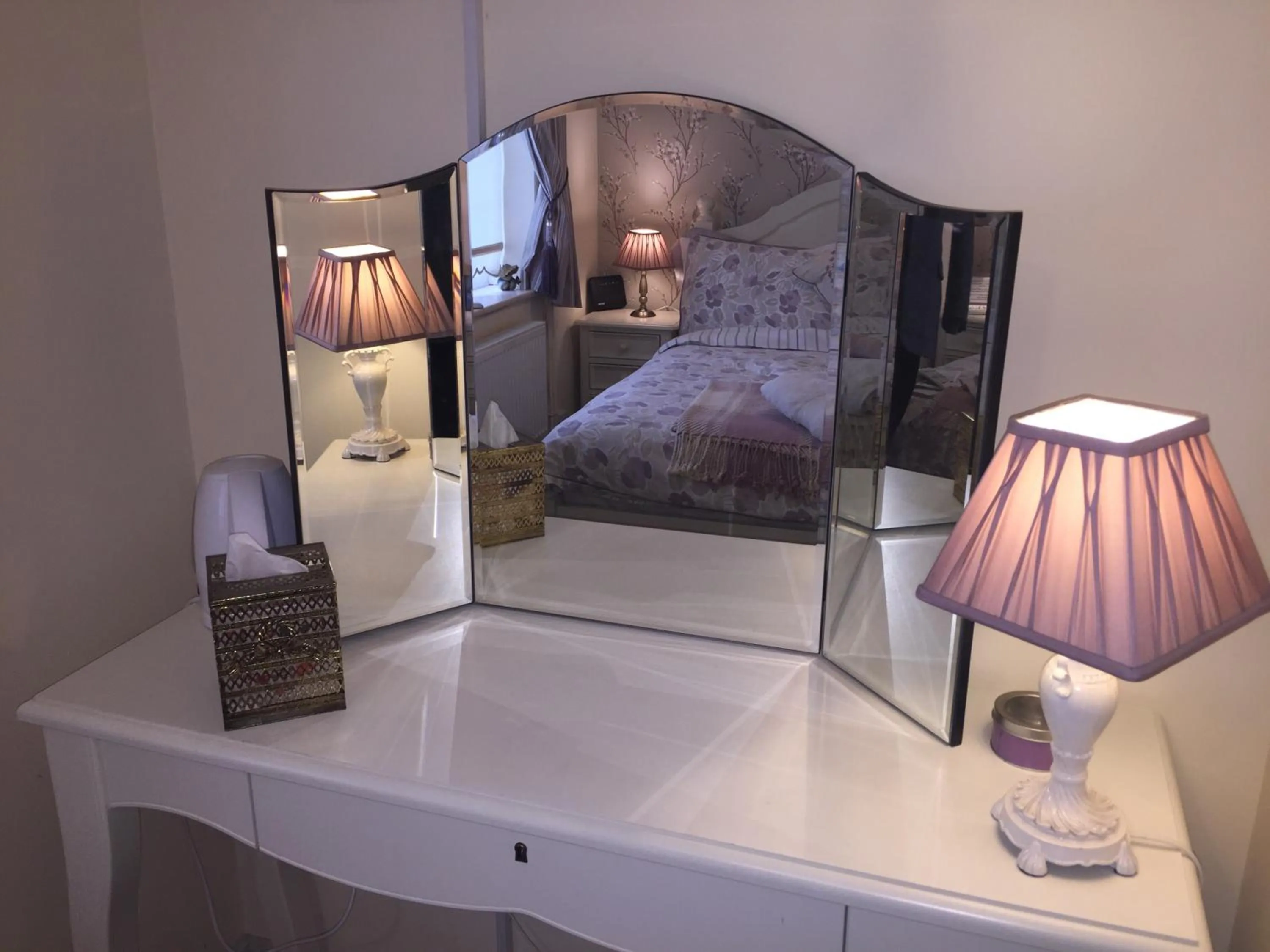 Decorative detail in Copperfields Guest House